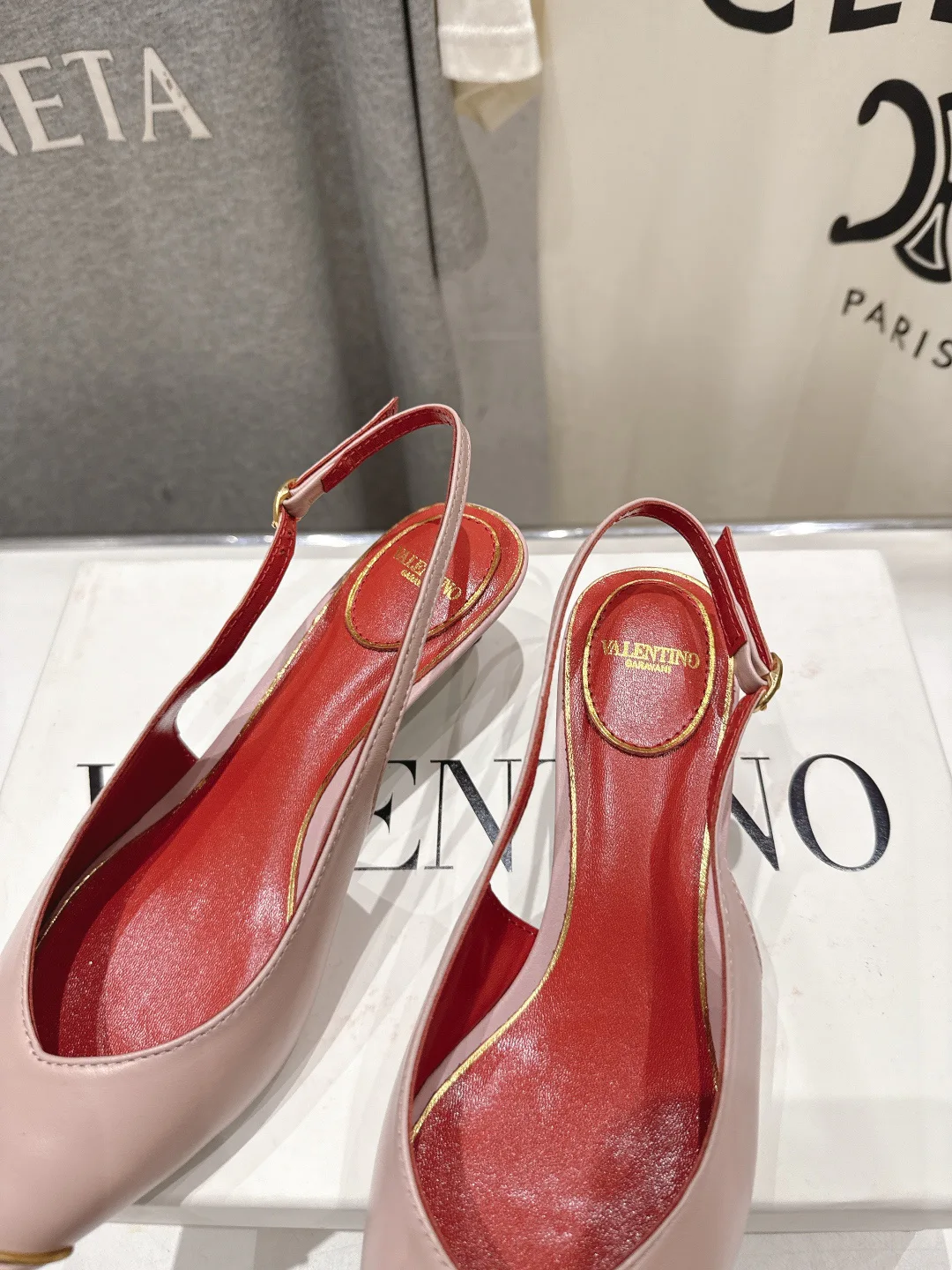 Women's Heels VALENTINO 17240727