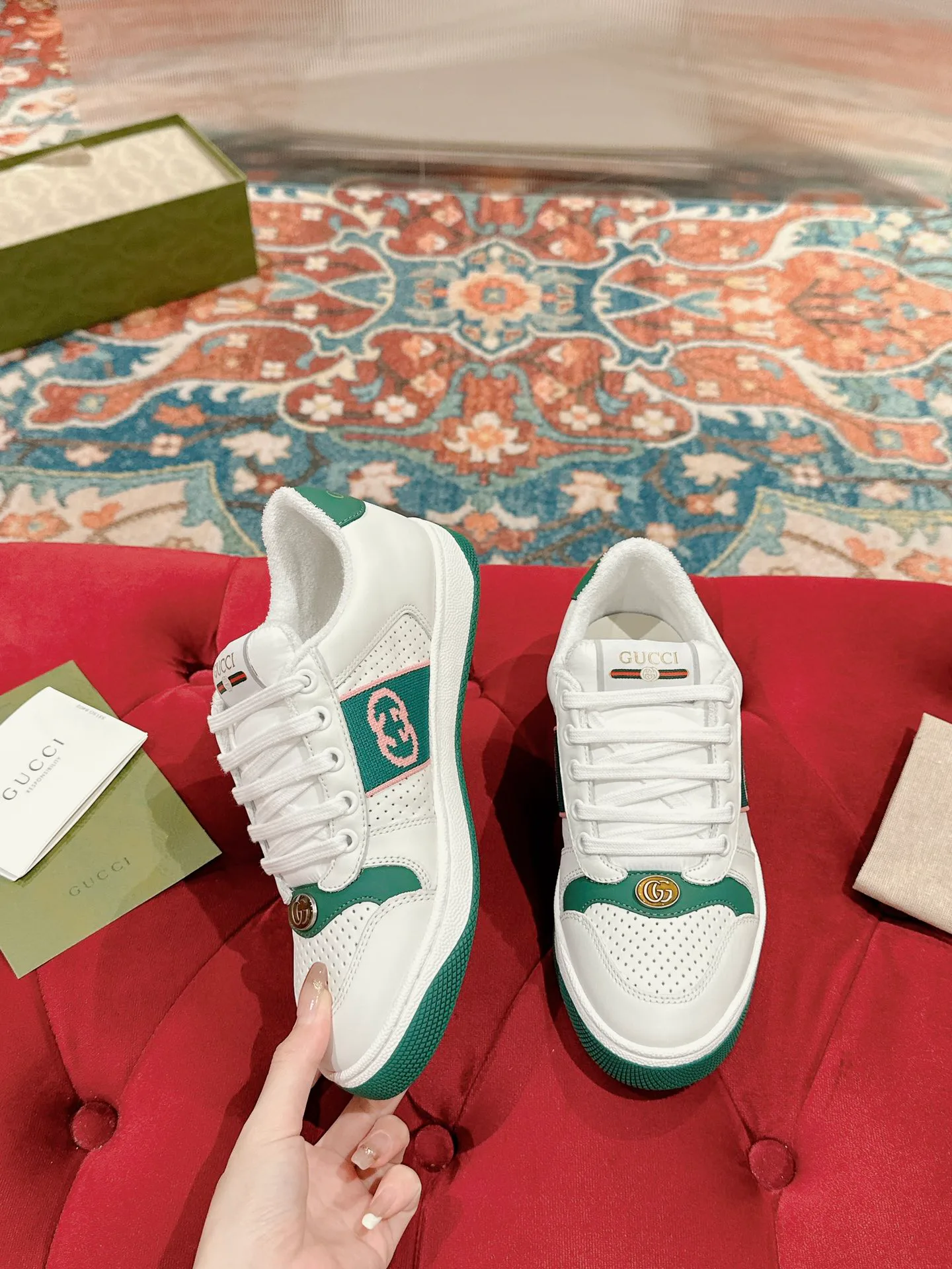Women's Sneakers GUCCI 17956674