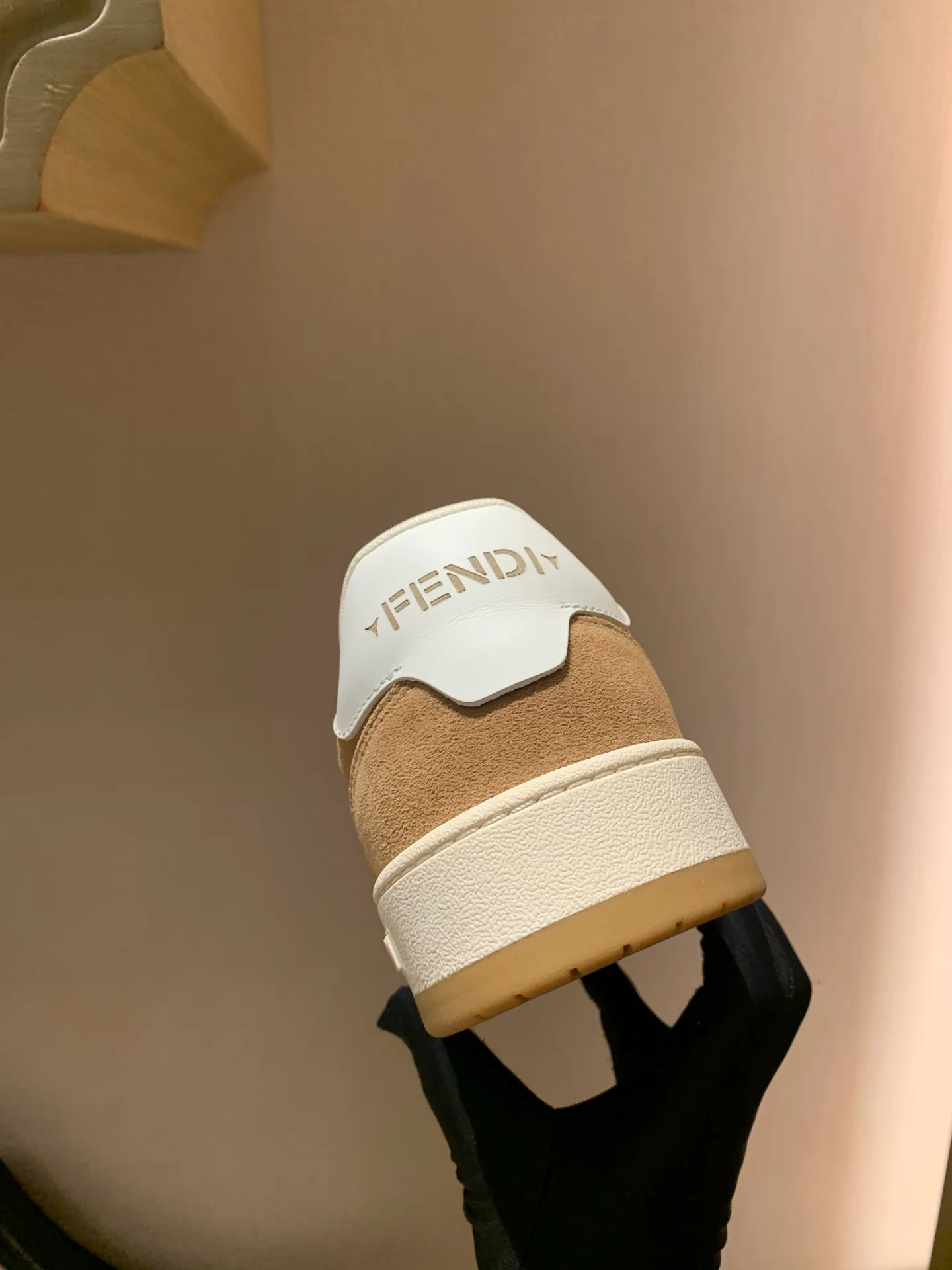 Women's Sneakers FENDI 18228111