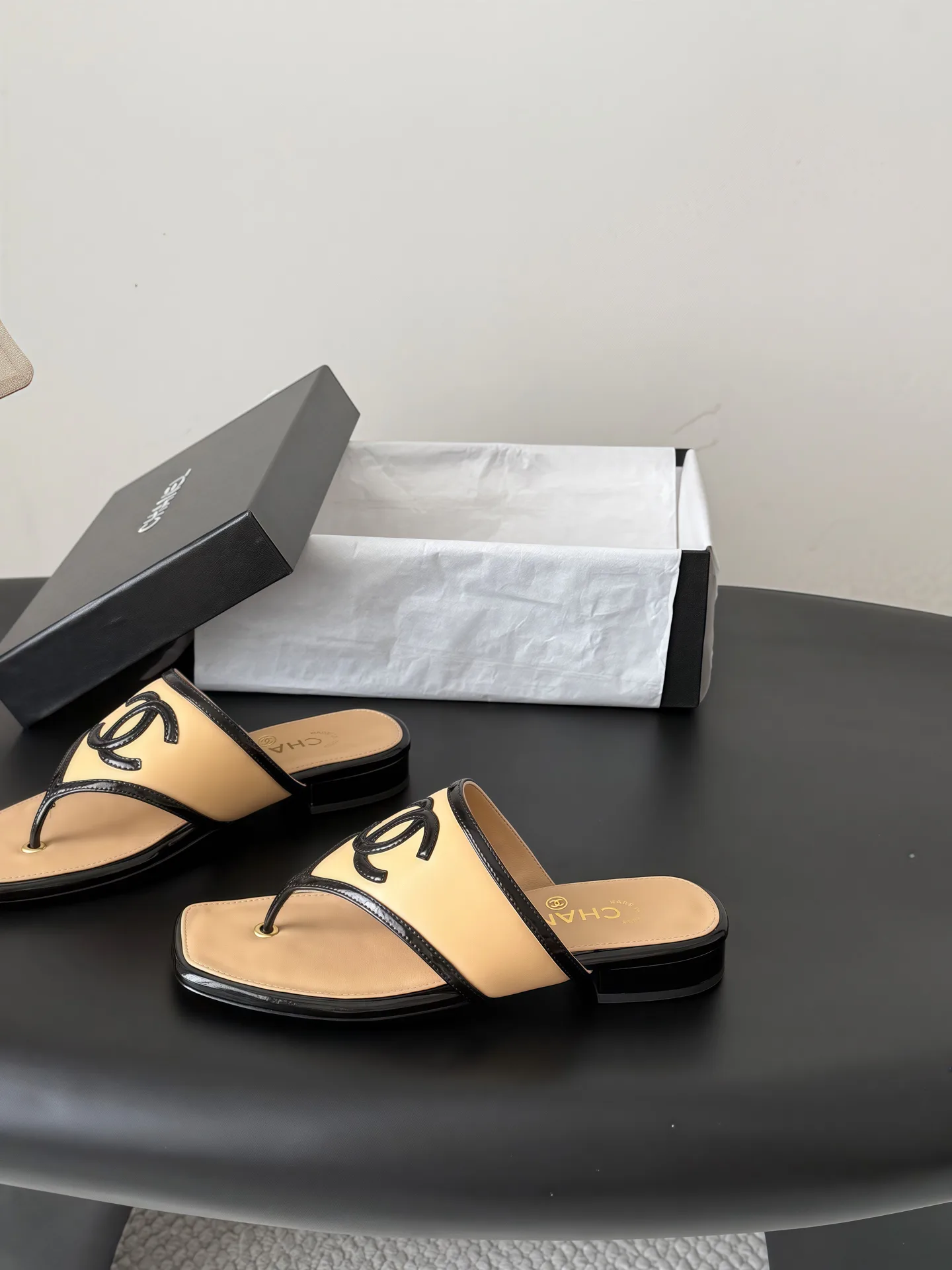 Women's Flip-Flops CHANEL 17526759