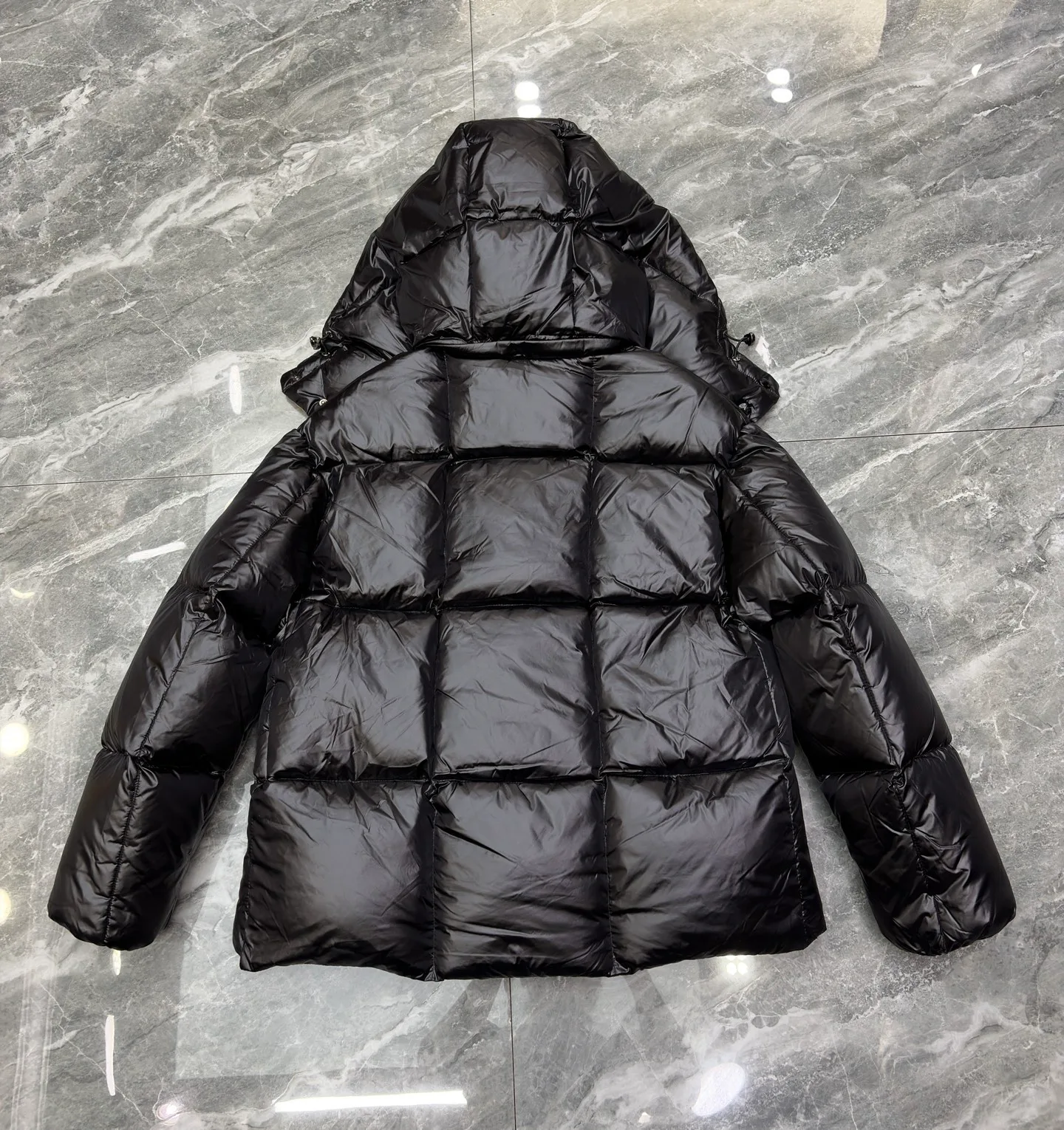 Women's Jackets And Down Jackets MONCLER 17568655