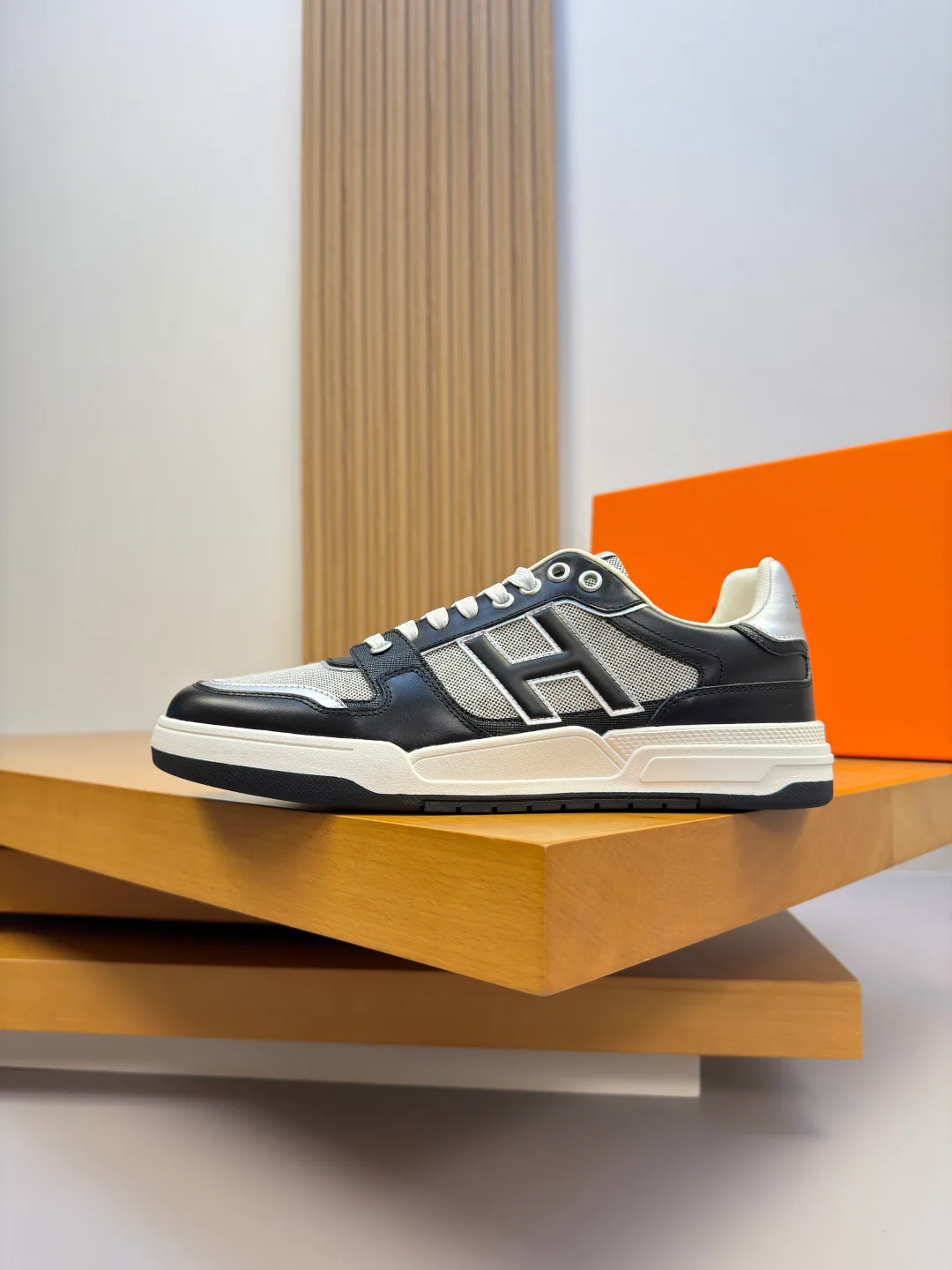 Men's Sneakers HERMES 18257066