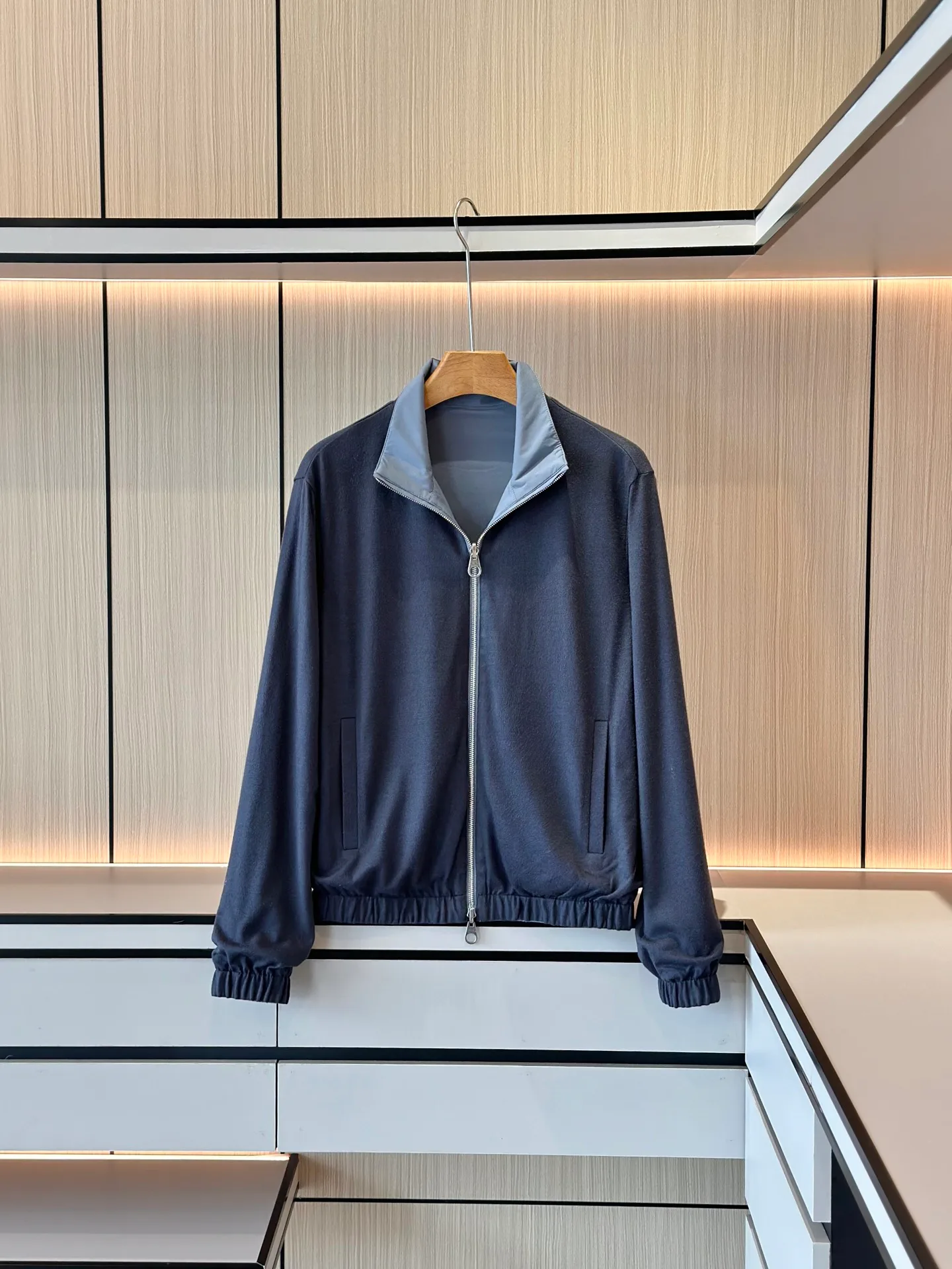 Women's Jackets And Down Jackets LORO PIANA 18099703