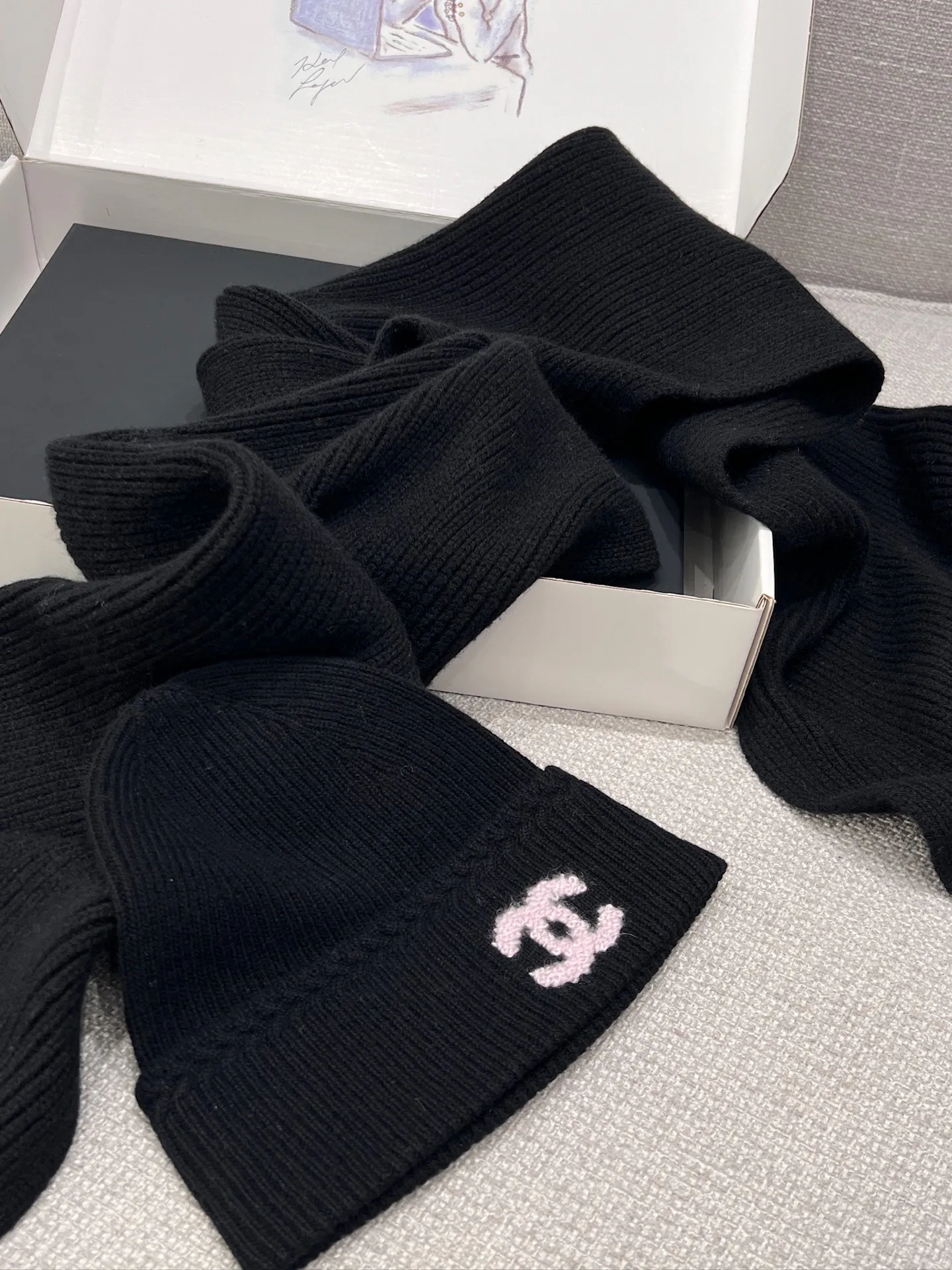 Scarves CHANEL 17913683