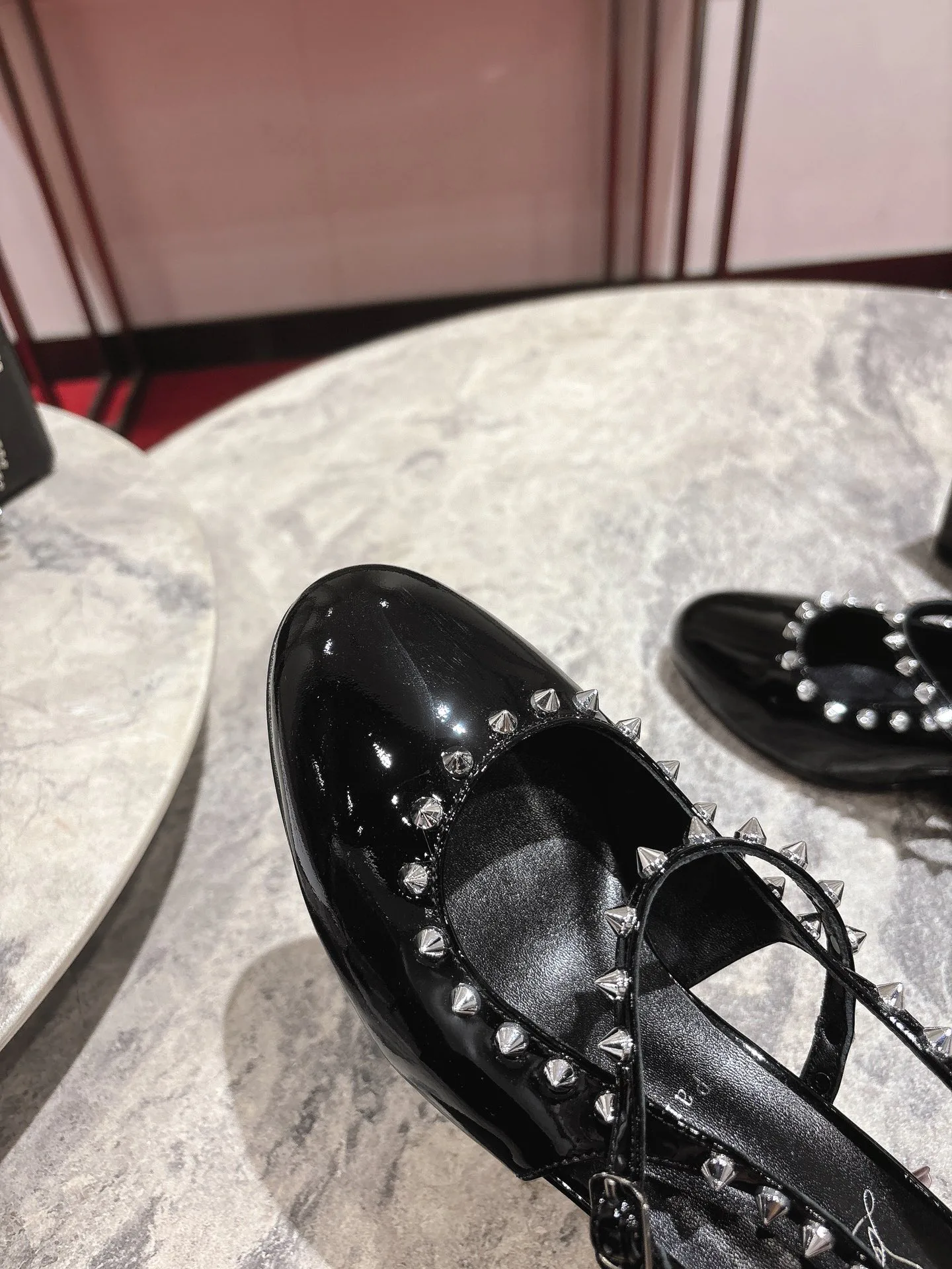 Women's Heels CHRISTIAN LOUBOUTIN 16831028