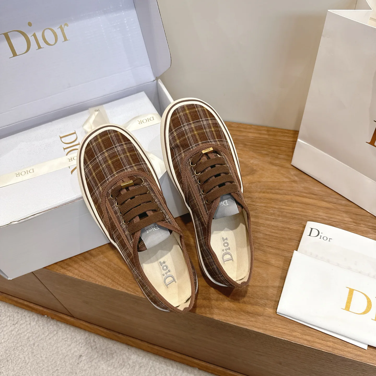 Women's Sneakers CHRISTIAN DIOR 18083843