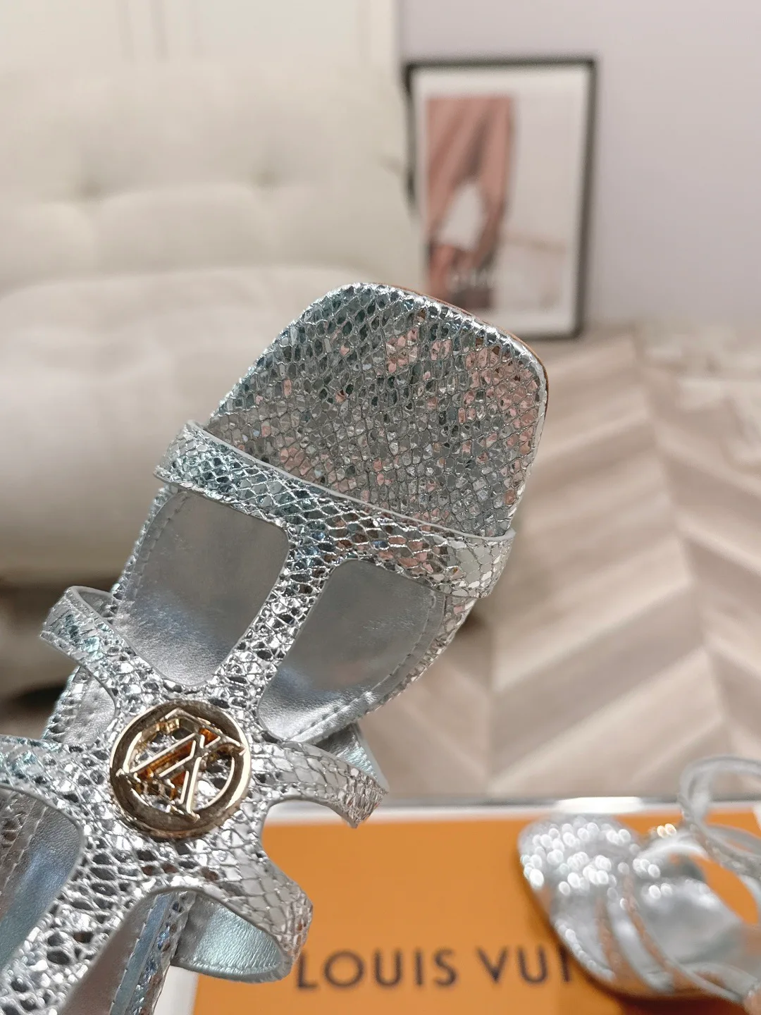 Women's Open-Toe Sandals LOUIS VUITTON 17578100
