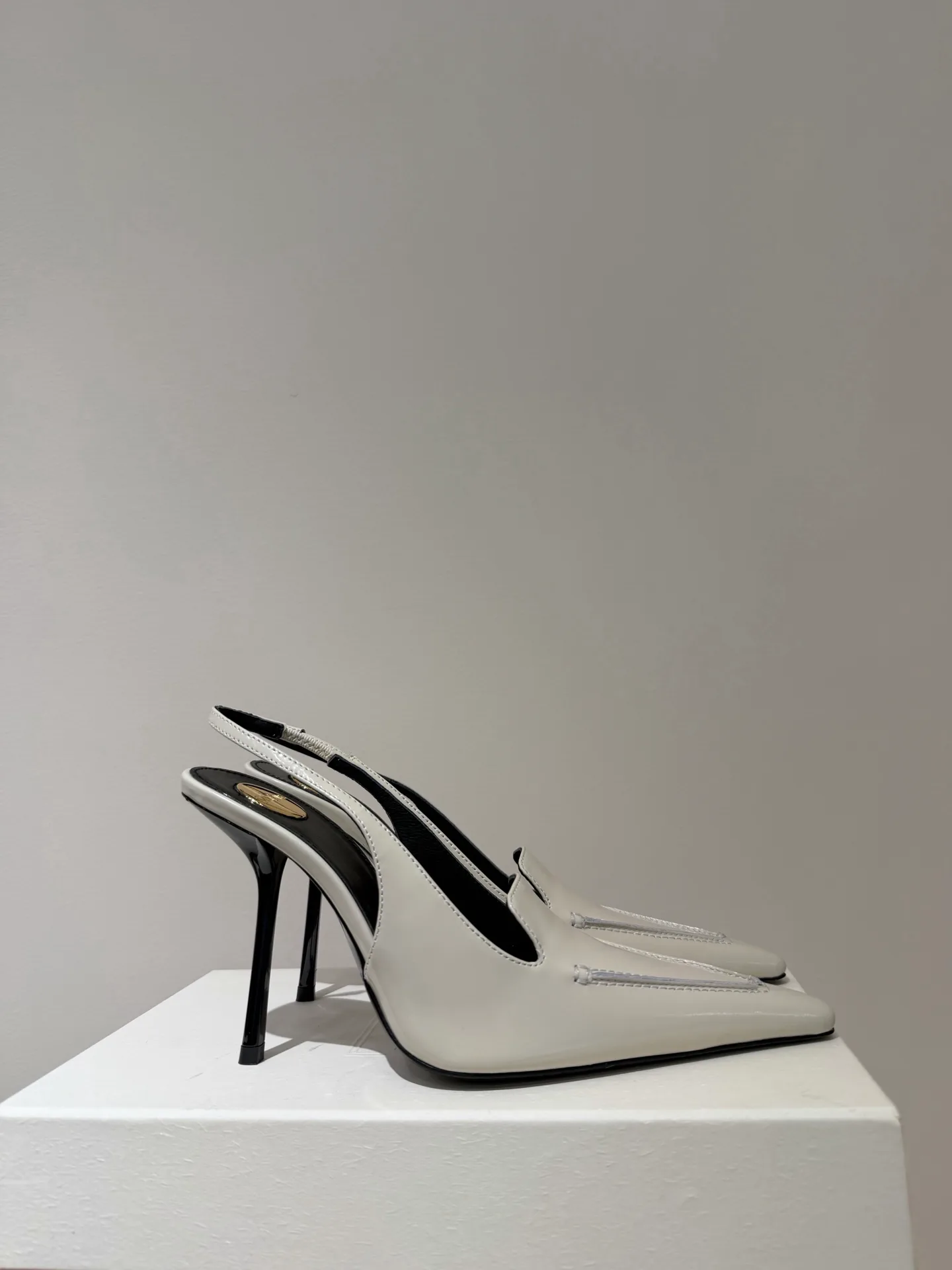 Women's Heels SAINT LAURENT 17408064