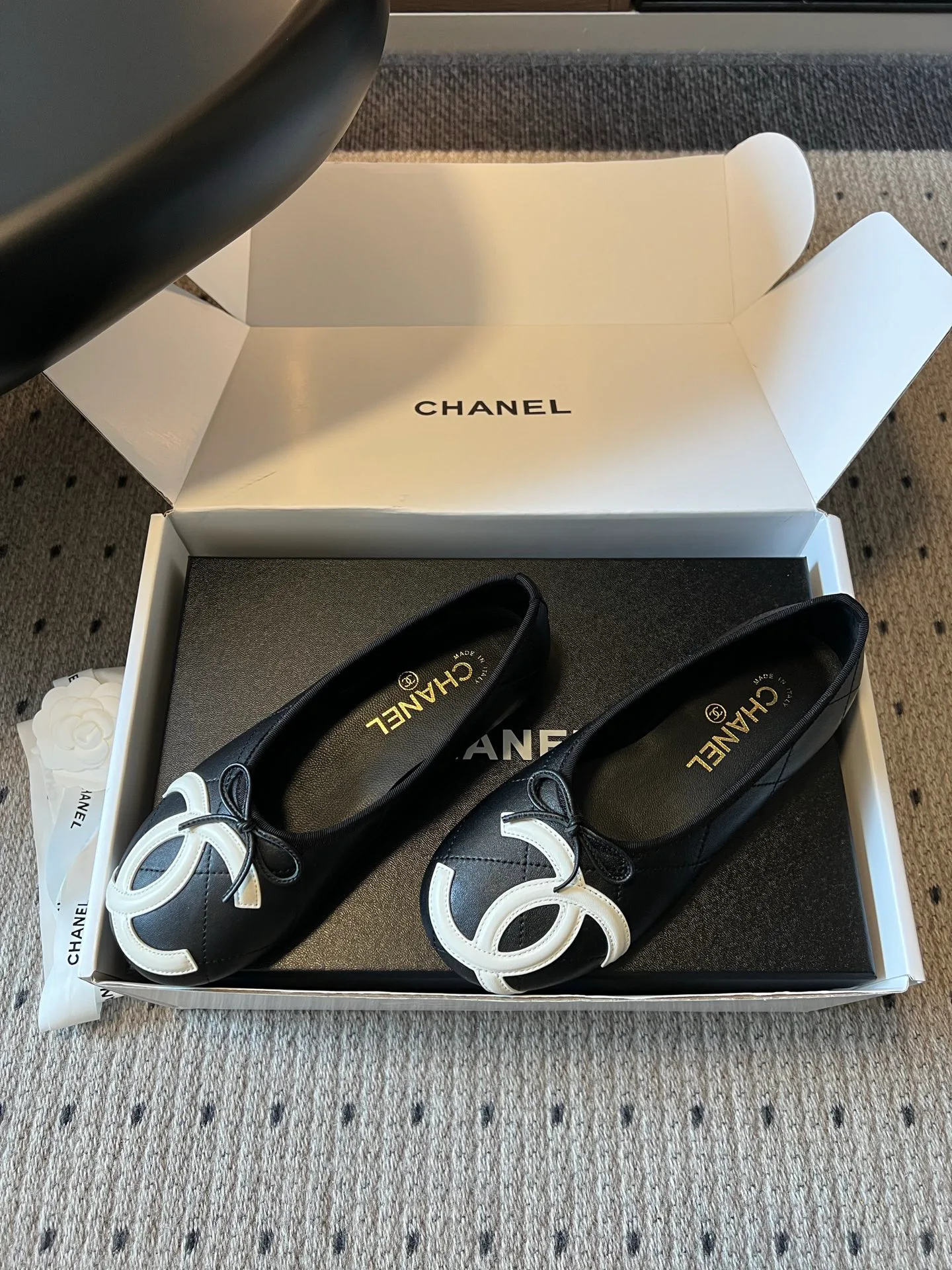 Women's Ballet Flats CHANEL 17464160