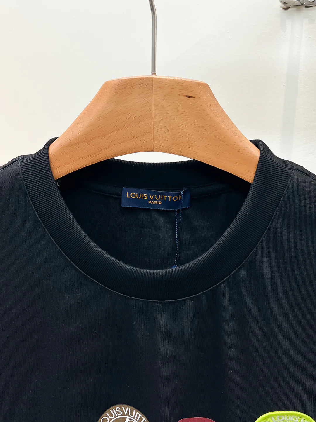Men's T-Shirts LOUIS VUITTON 18499353