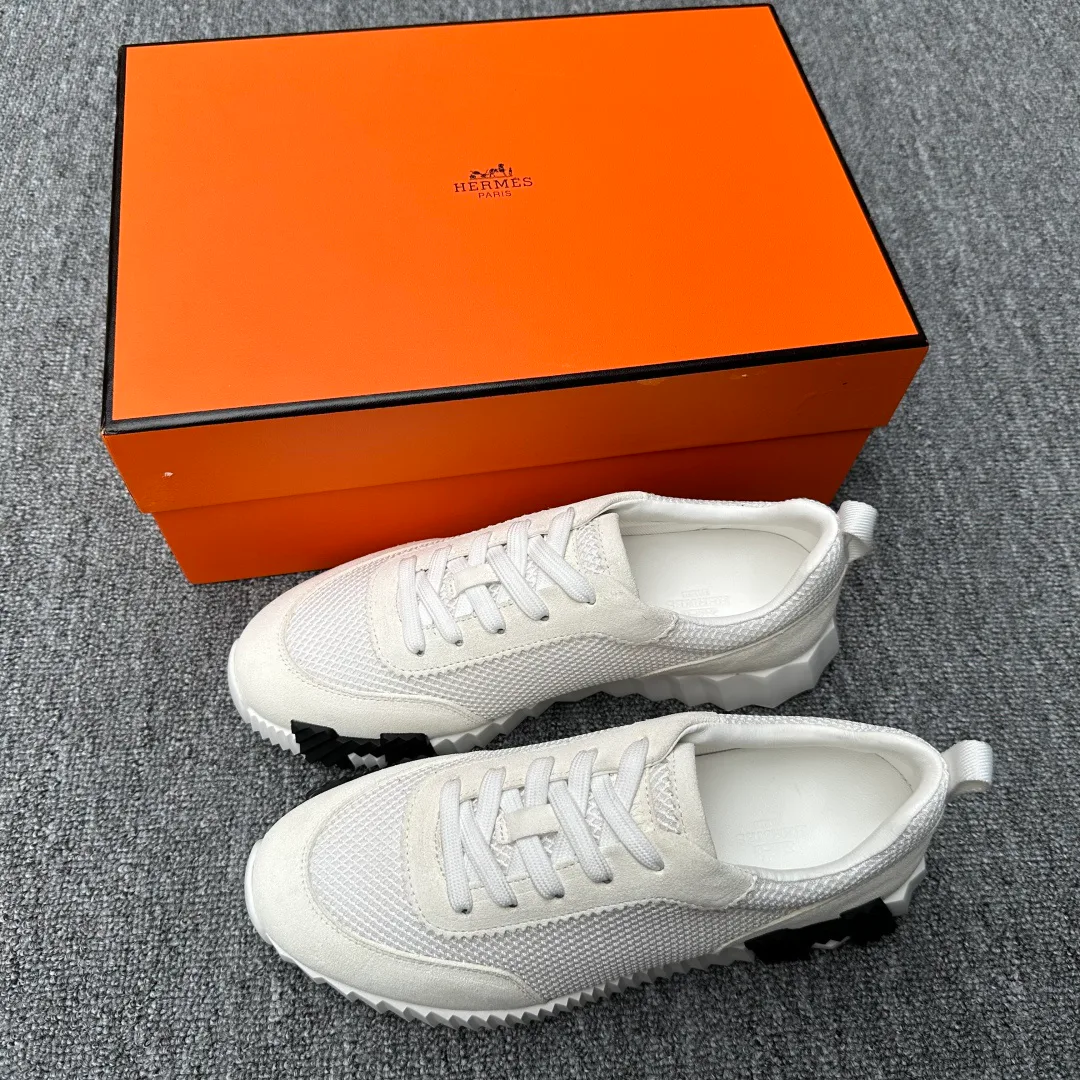 Men's Sneakers HERMES 18076158
