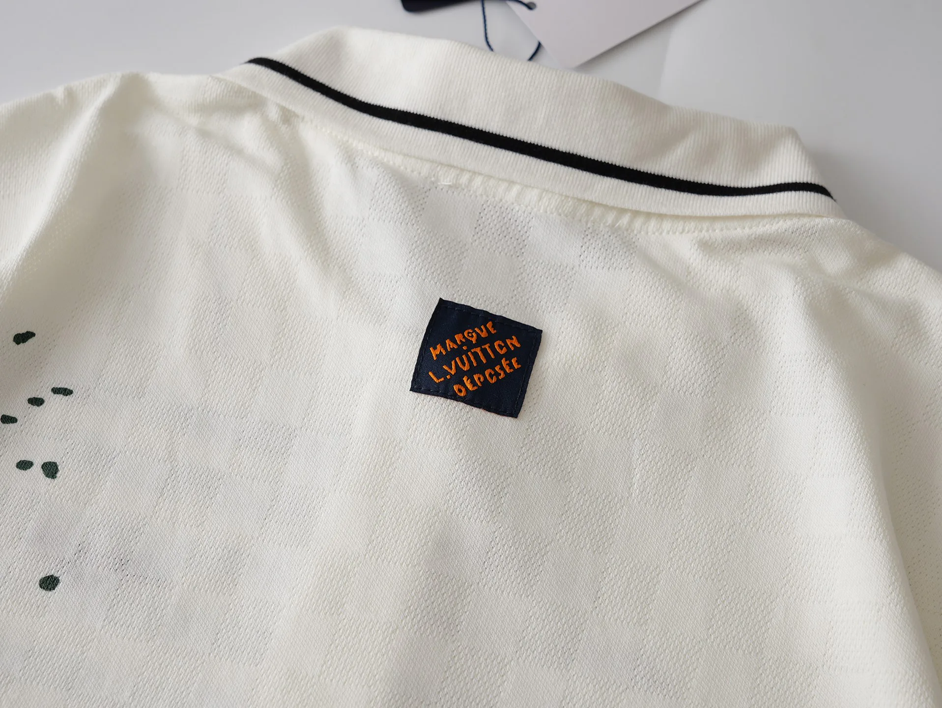 Men's Shirts LOUIS VUITTON 17662818