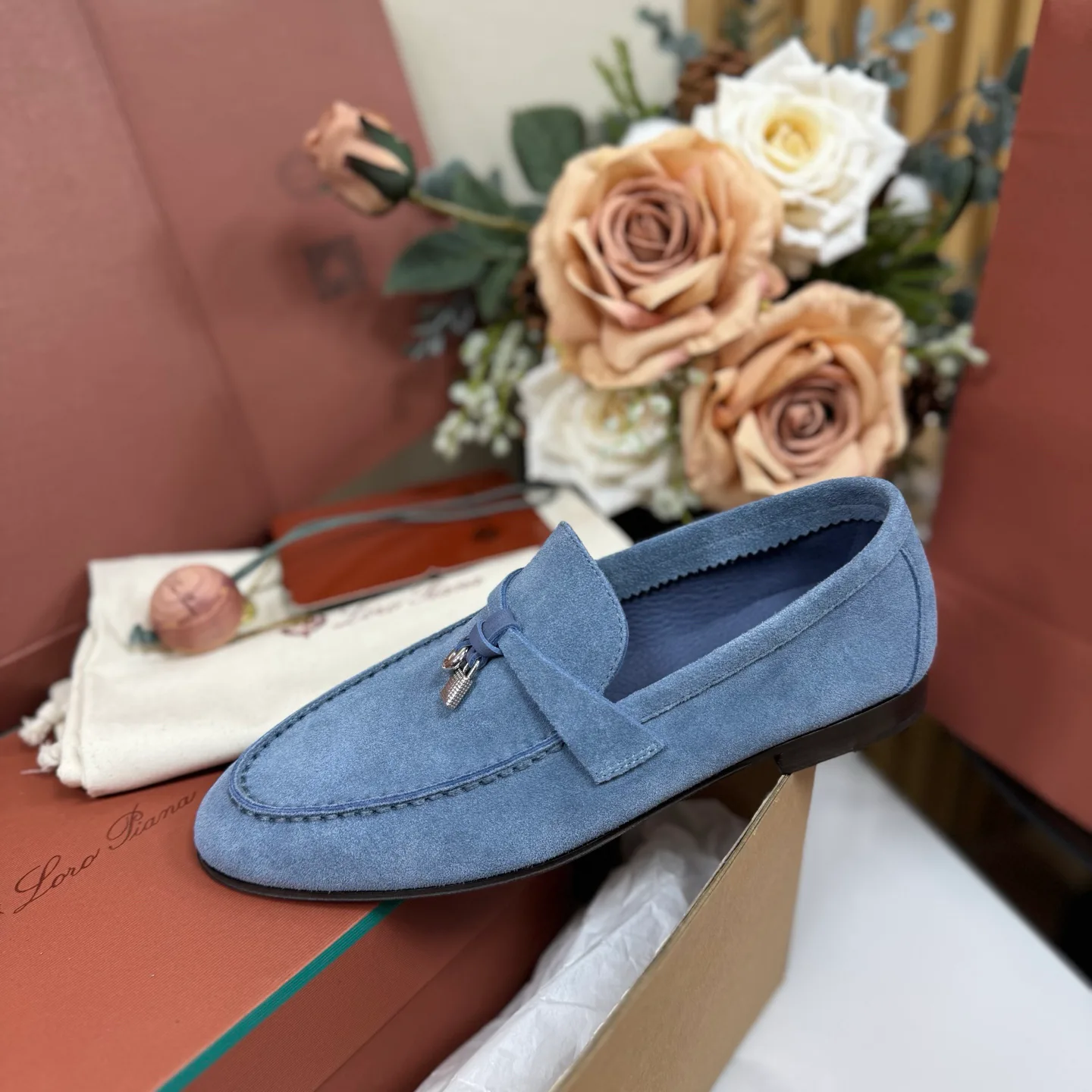 Women's Loafers And Moccasins LORO PIANA 17418237