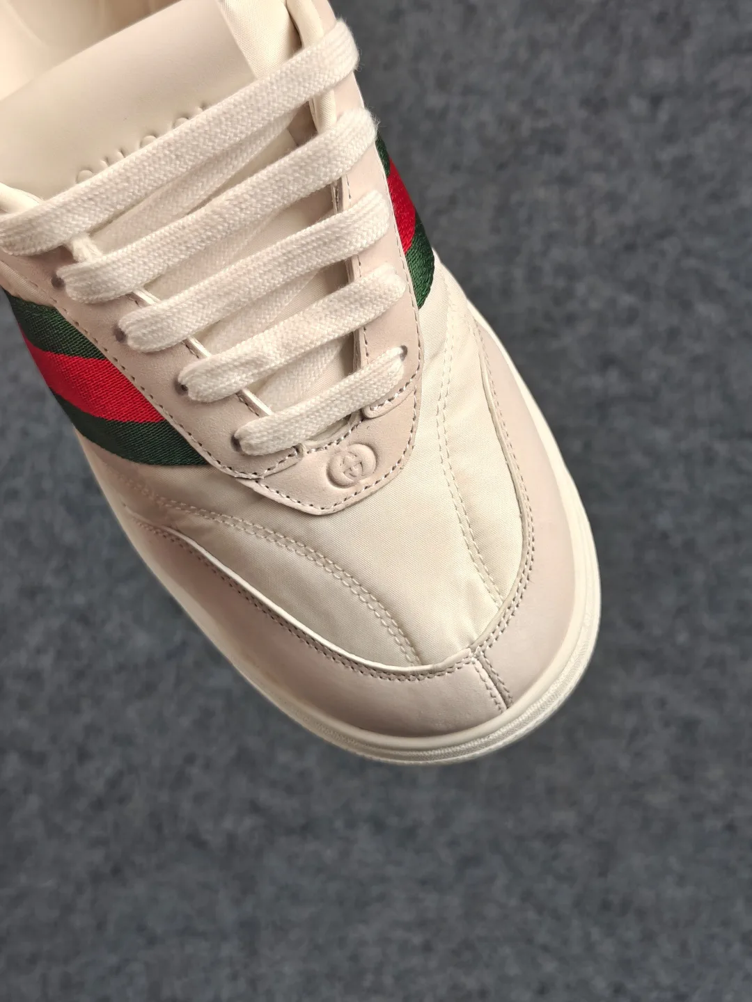 Women's Sneakers GUCCI 18417495