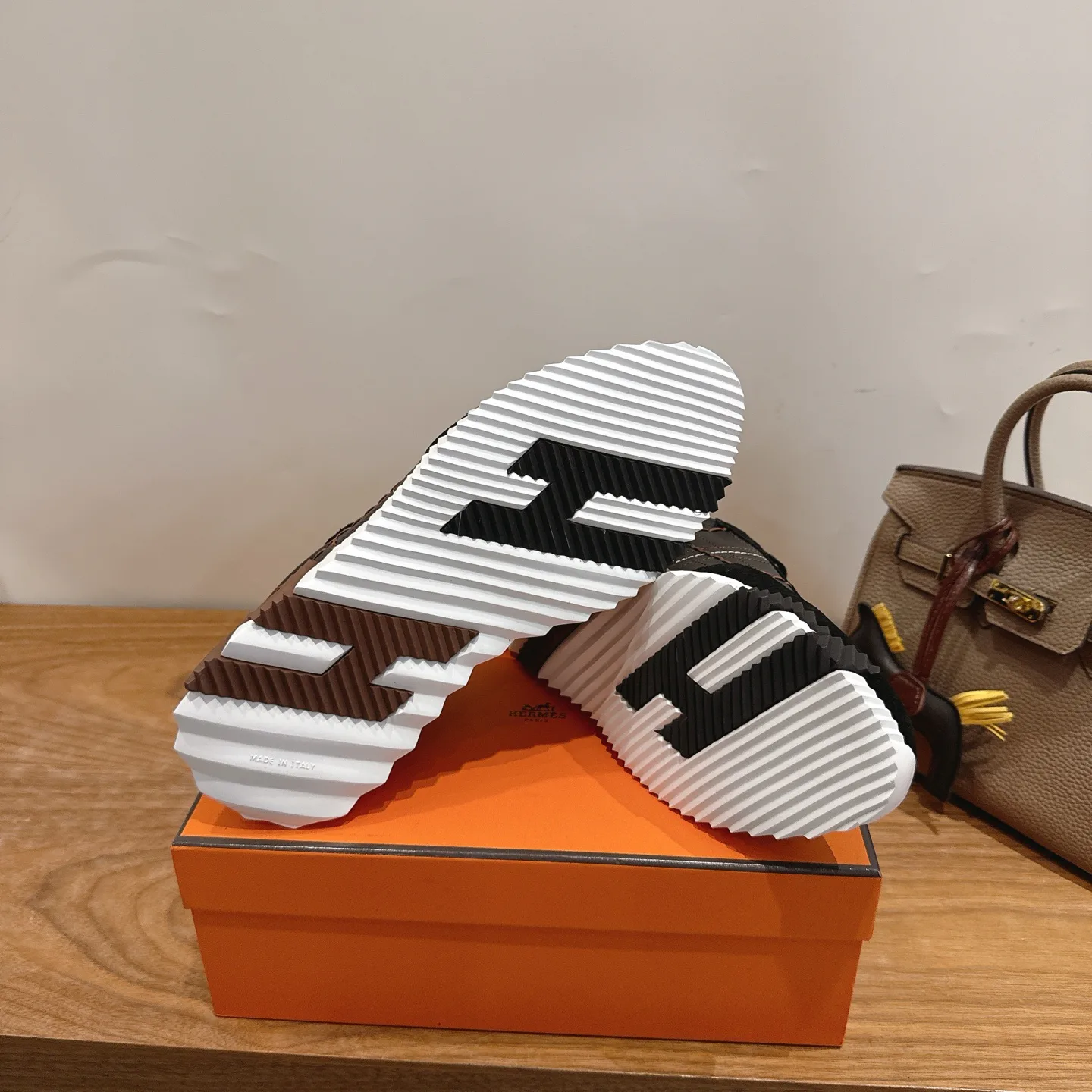 Men's Sneakers HERMES 17414533