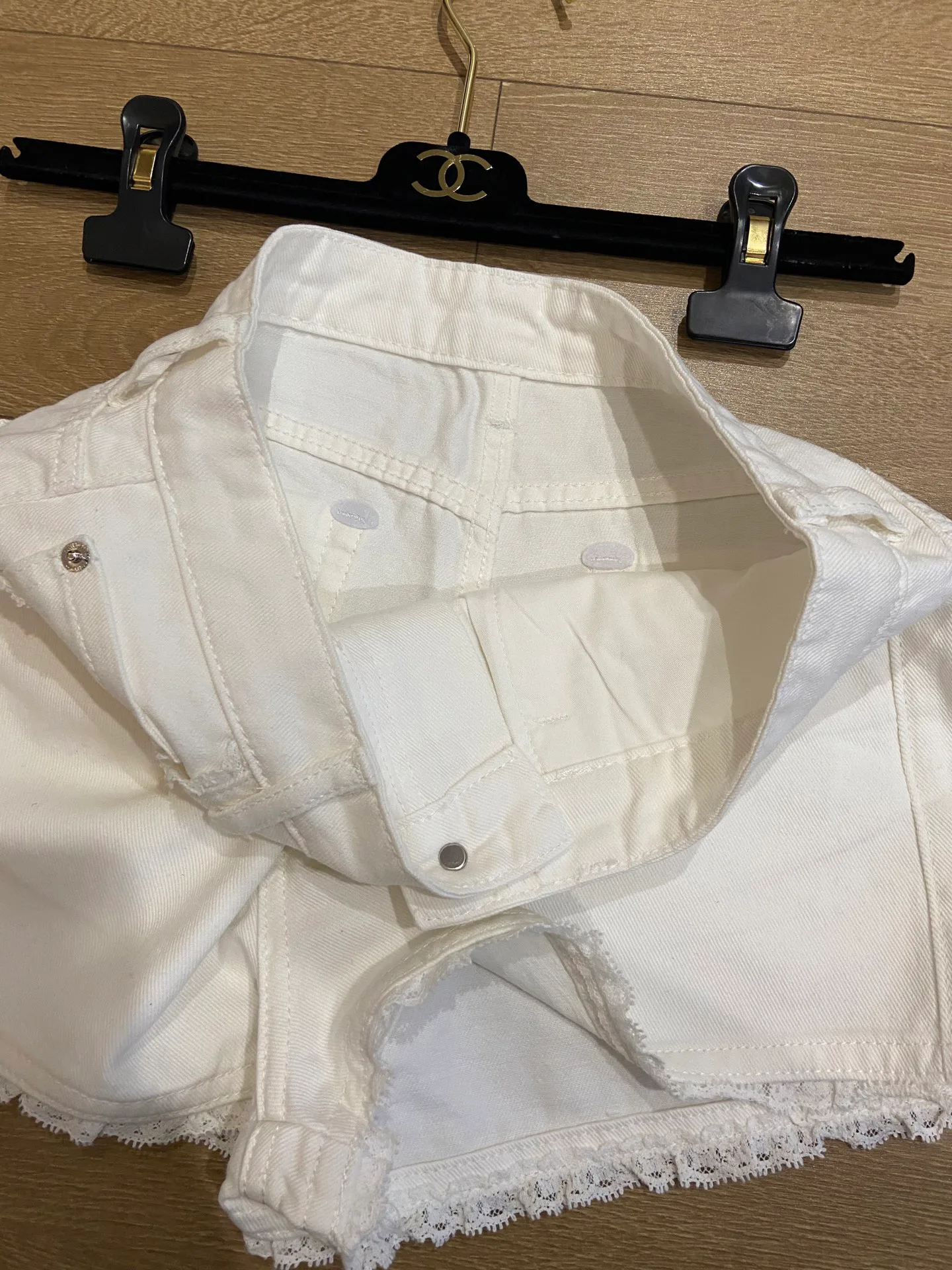 Women's Shorts MIU MIU 17222115