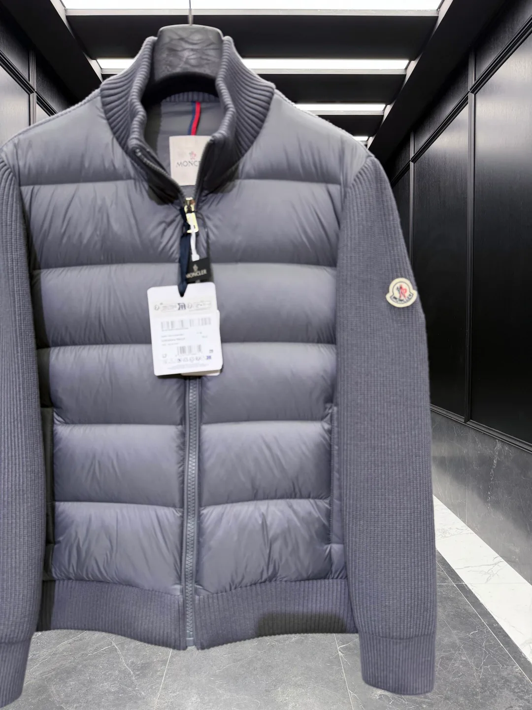 Men's Jackets And Down Jackets MONCLER 18416841