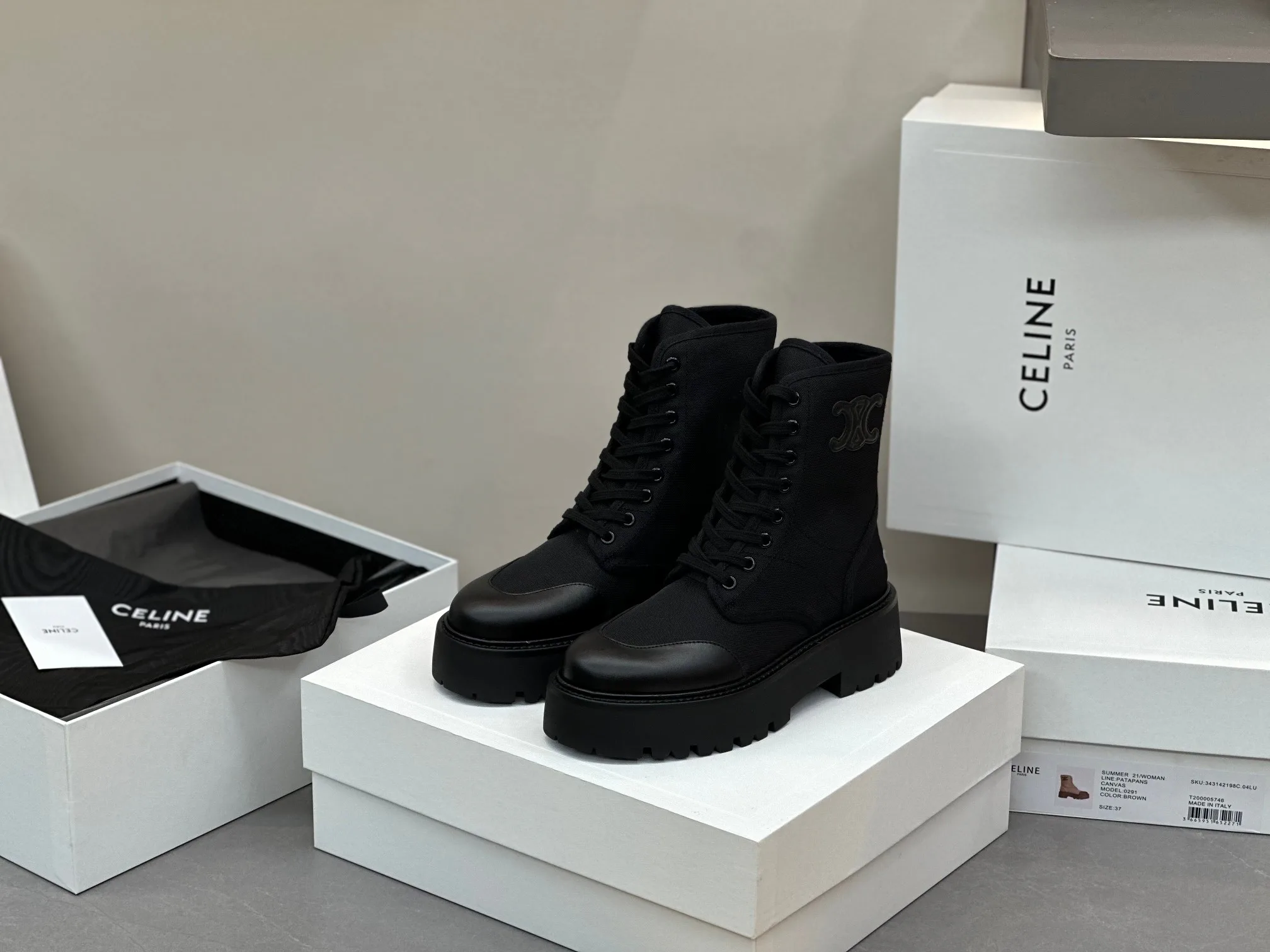 Women's Ankle Boots CELINE 17900209