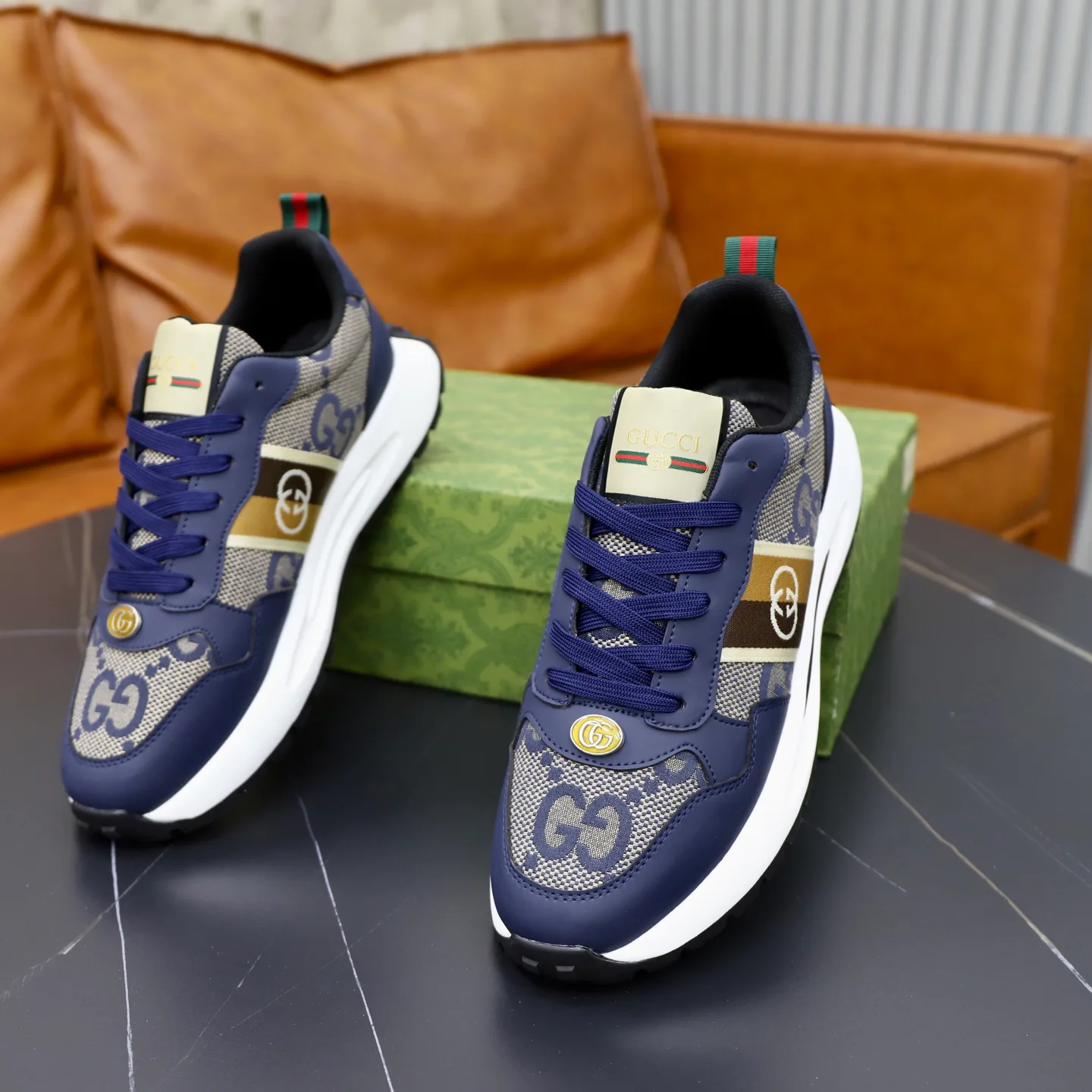 Men's Sneakers GUCCI 18516253