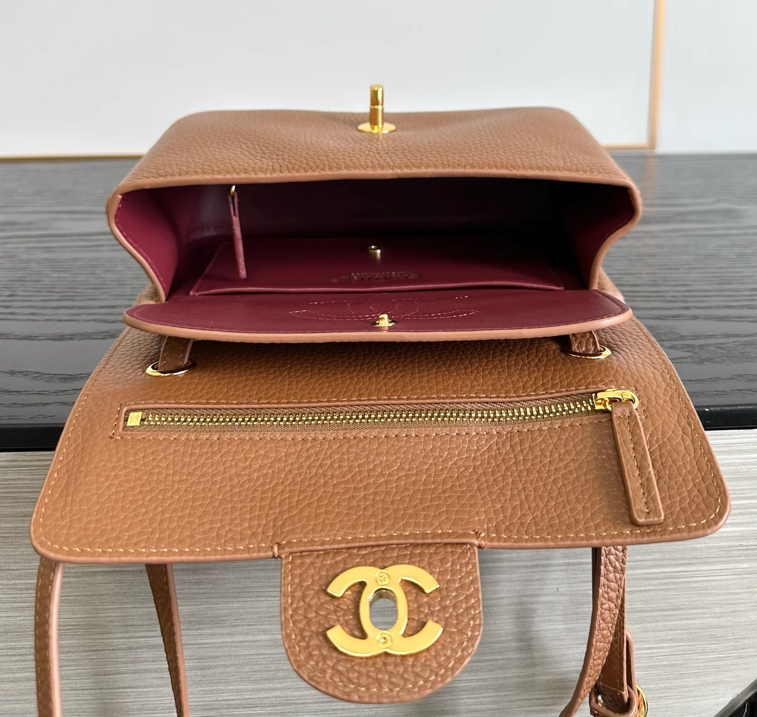 Классические Сумки Женские Chanel 18588902