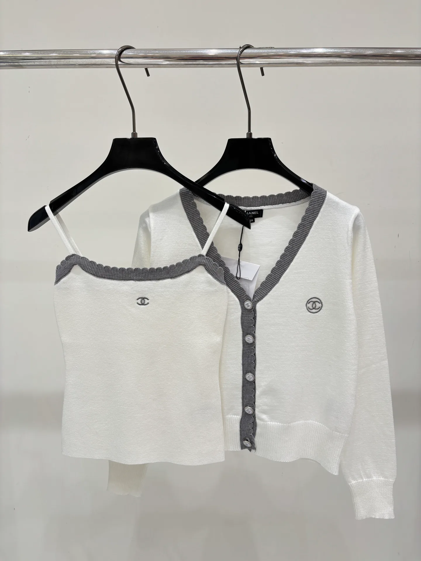 Women's Jumpers And Sweaters CHANEL 18509748