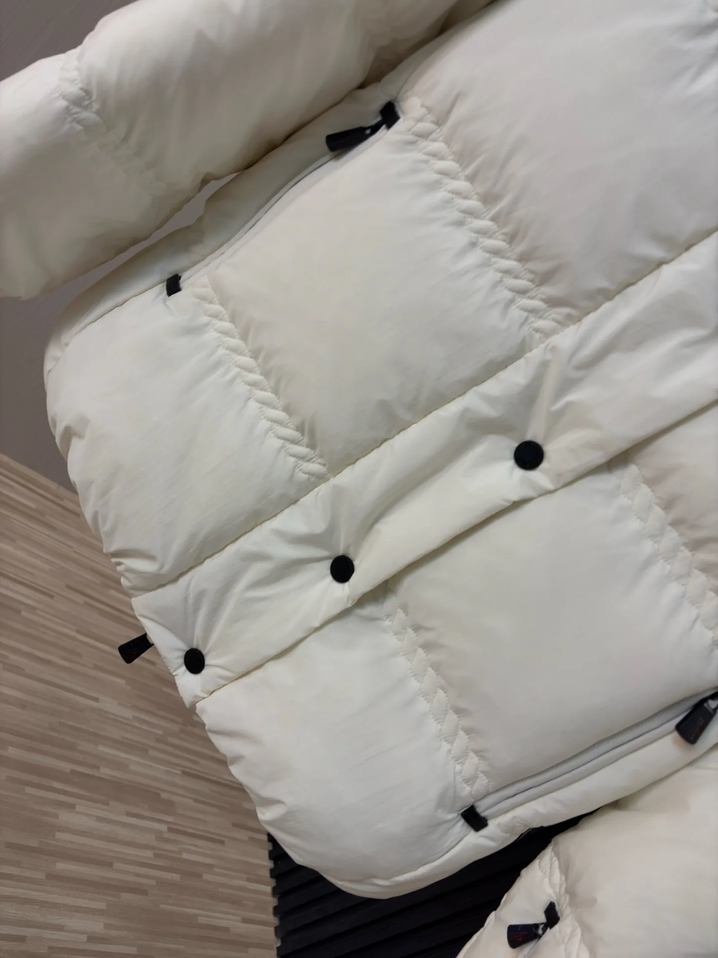 Куртки И Пуховики Мужские Moncler 18634500