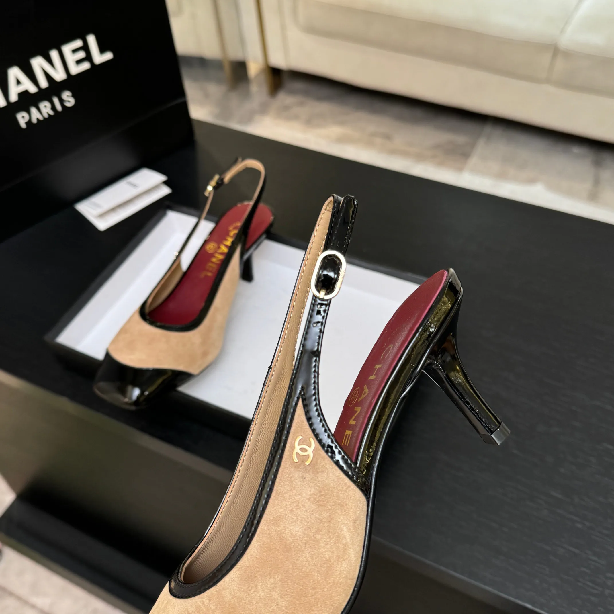 Women's Open-Toe Sandals CHANEL 17911039