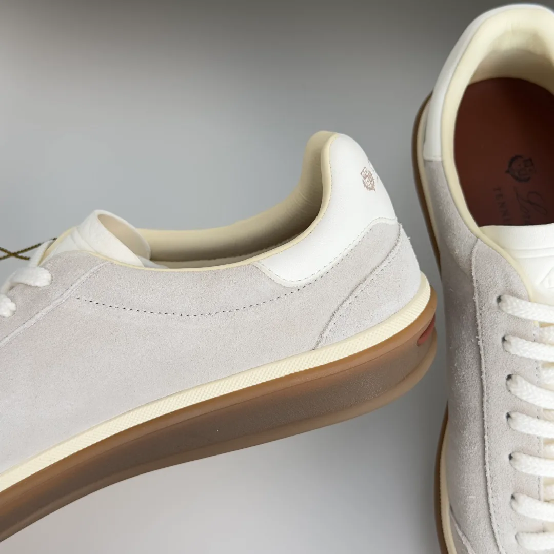 Women's Sneakers LORO PIANA 17879676