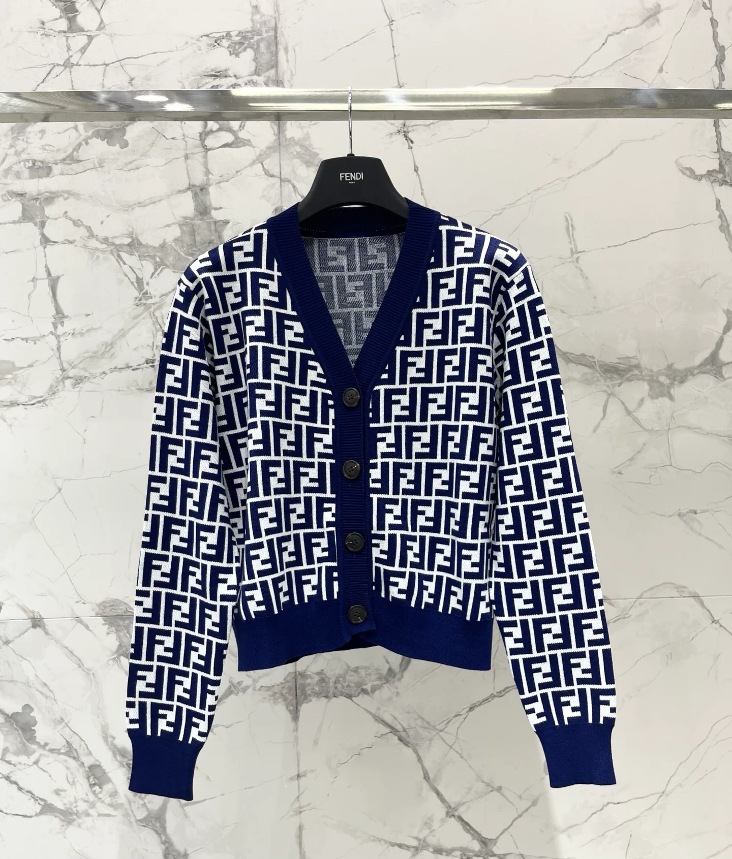 Women's Jumpers And Sweaters FENDI 18211655