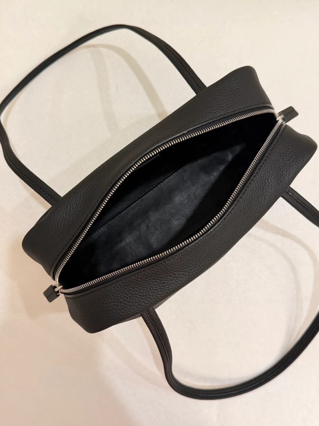 Women's Classic Handbags THE ROW 18161953