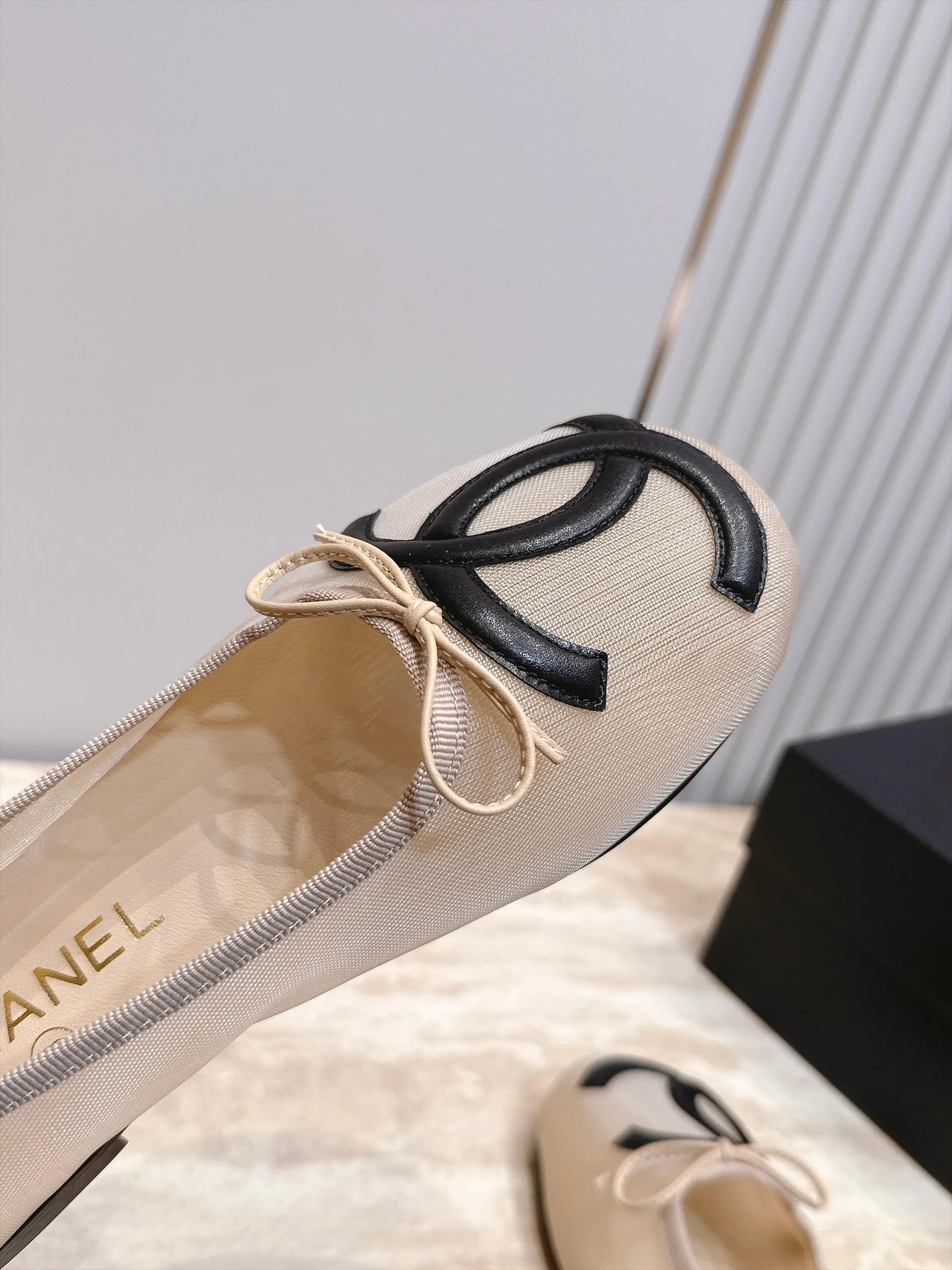 Women's Ballet Flats CHANEL 17968847