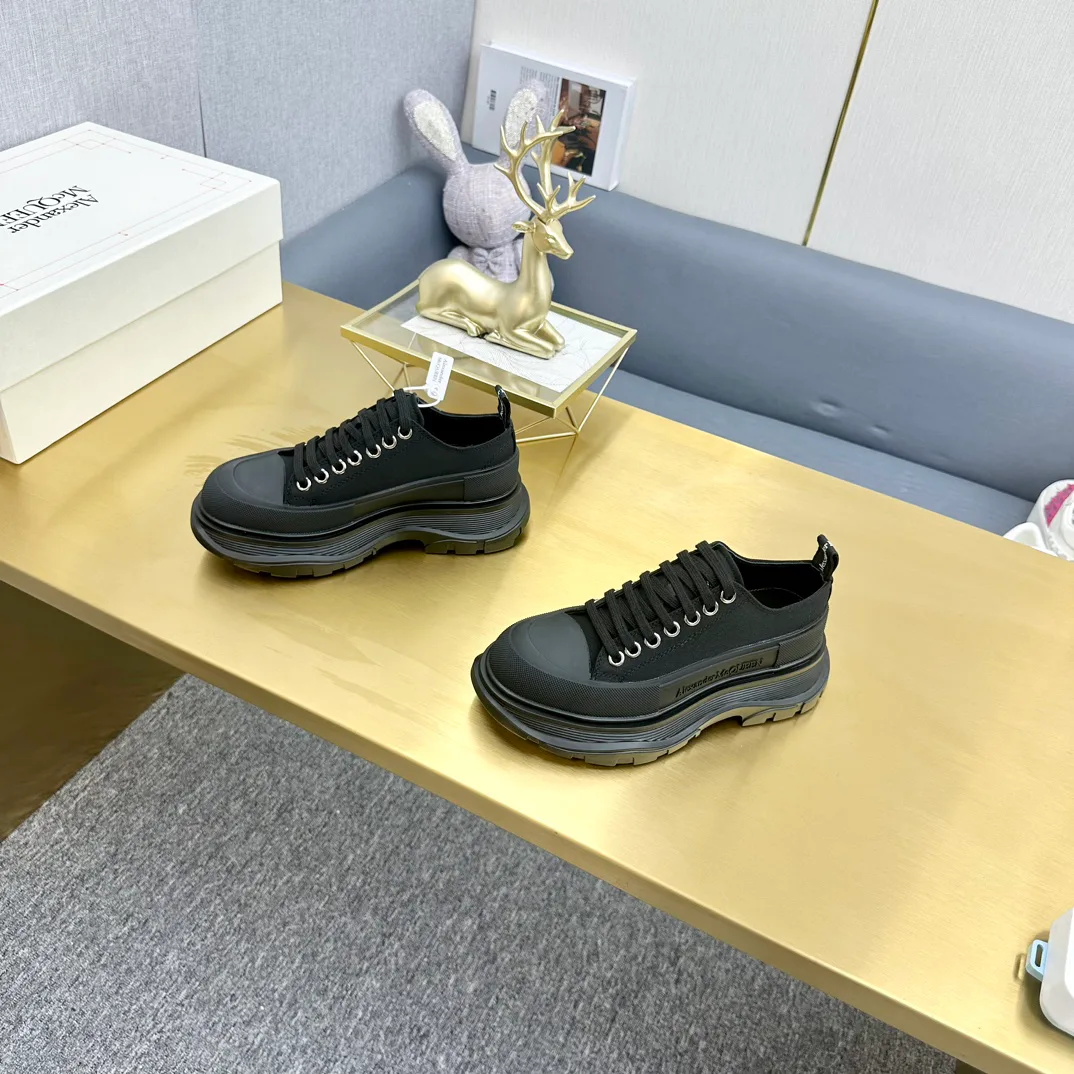 Women's Sneakers ALEXANDER MCQUEEN 18397469