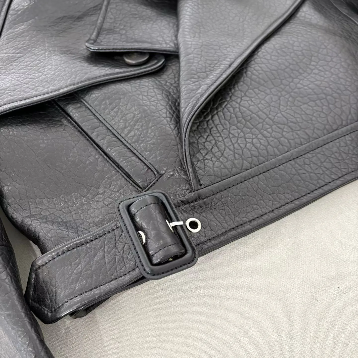 Women's Leather Jackets And Sheepskin Coats SAINT LAURENT 17935803