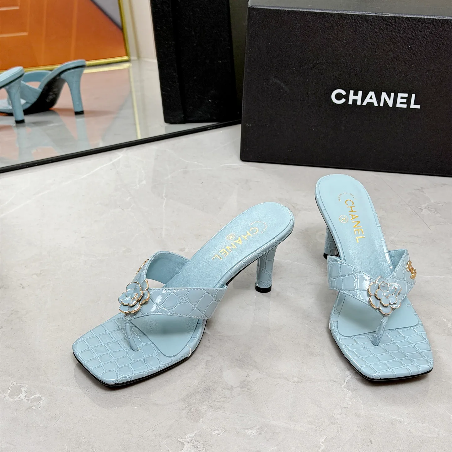 Women's Open-Toe Sandals CHANEL 17335025