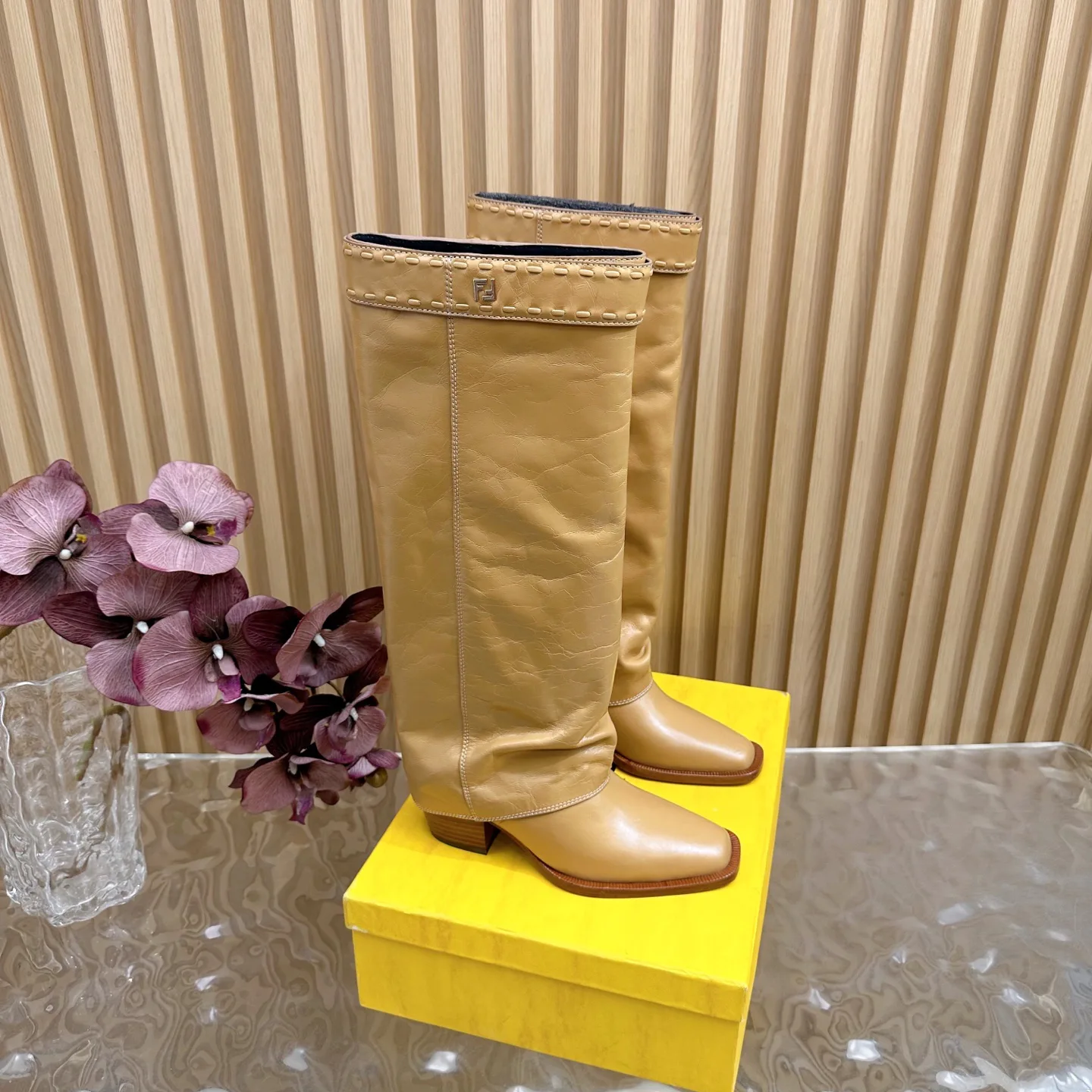 Women's Boots FENDI 18235451