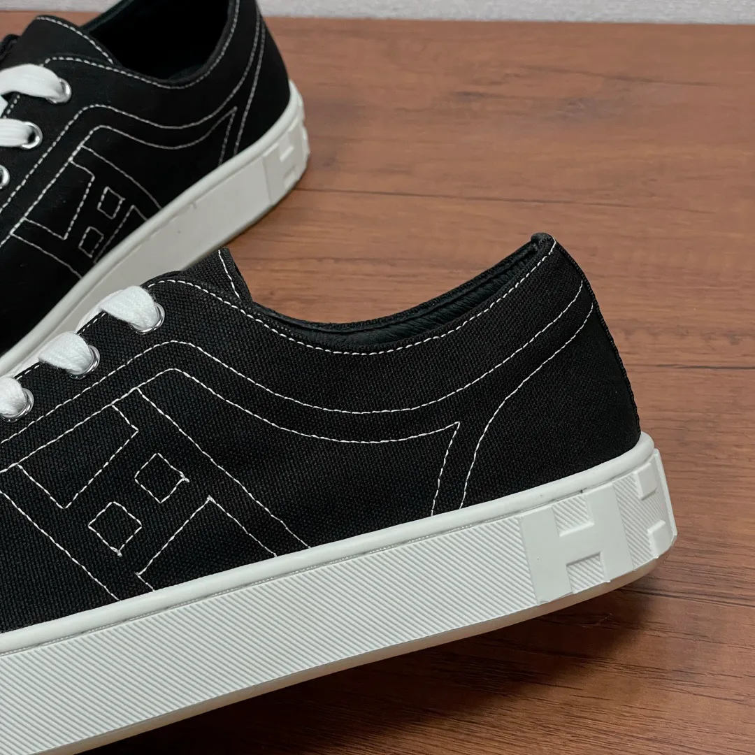 Men's Sneakers HERMES 17307278