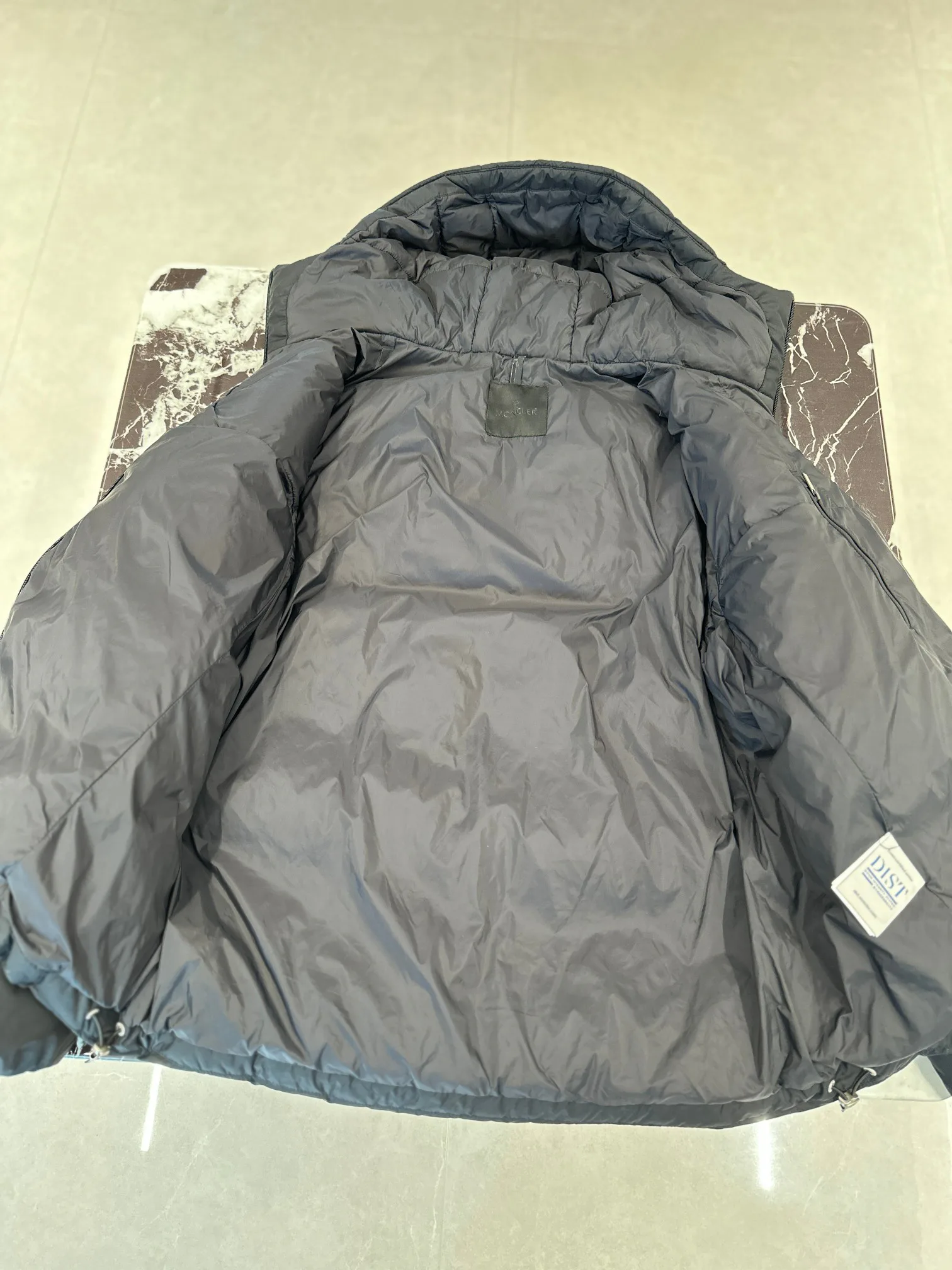 Men's Jackets And Down Jackets MONCLER 17967008