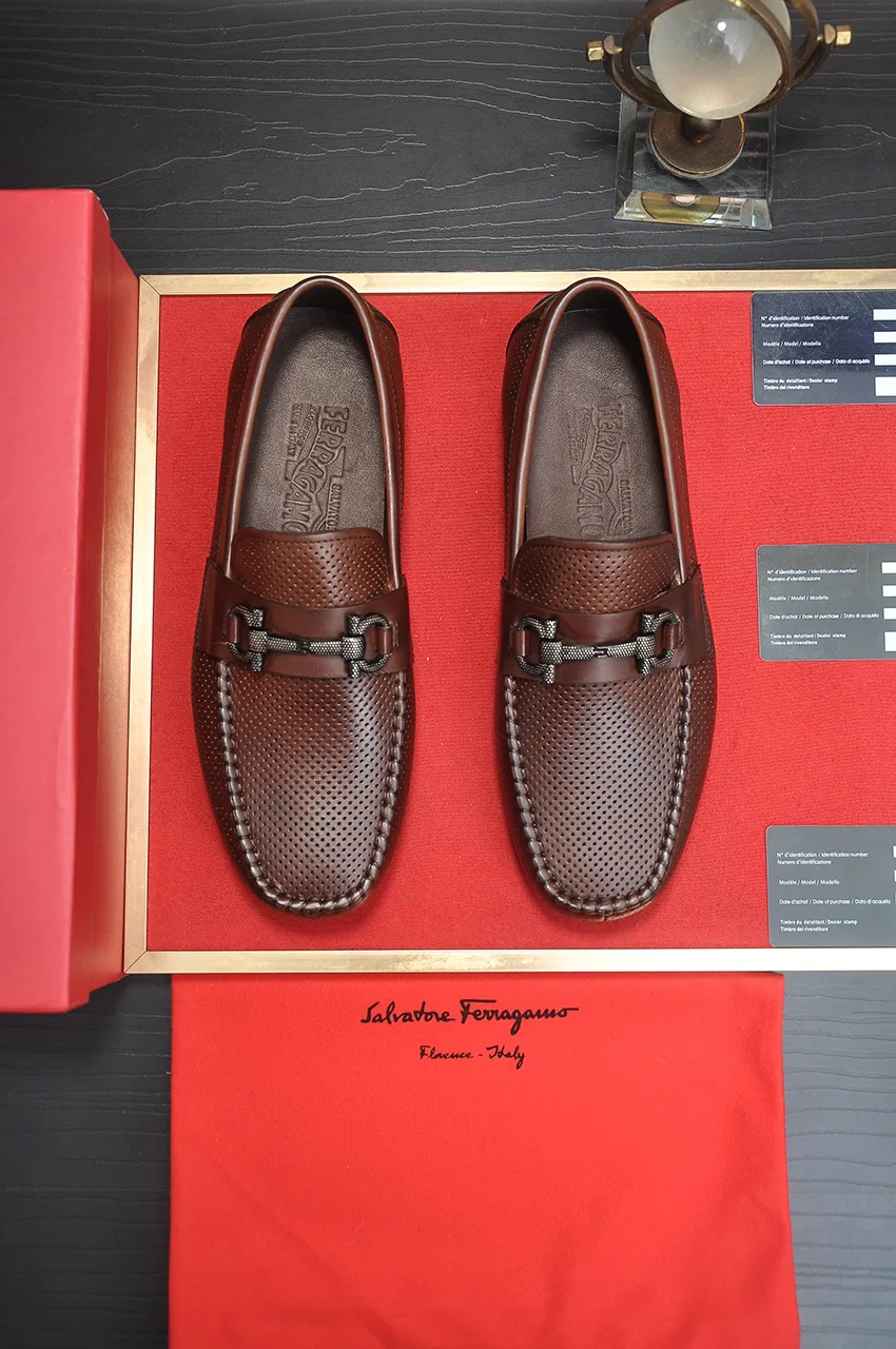 Men's Loafers And Dress Shoes SALVATORE FERRAGAMO 18262192