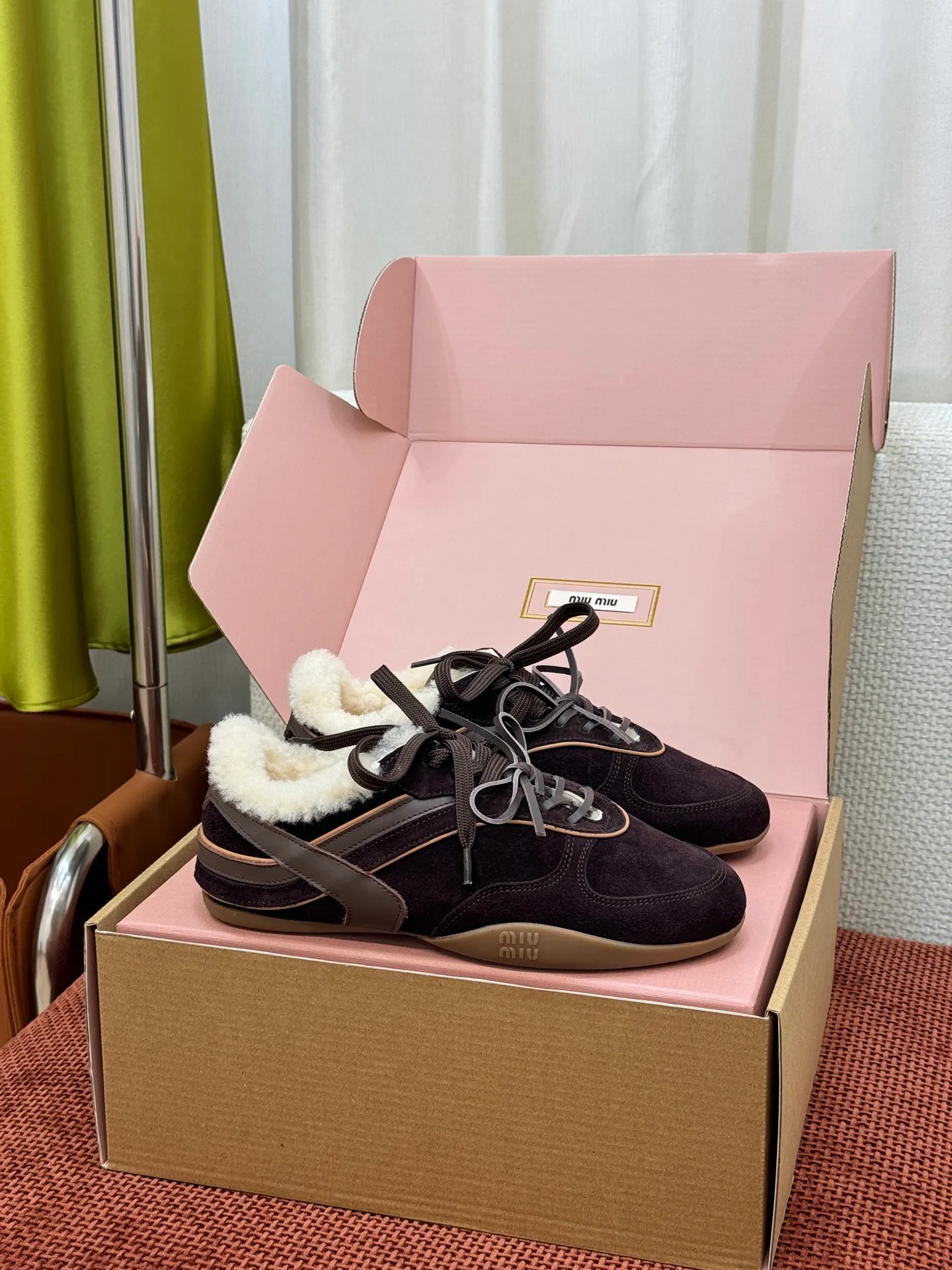 Women's Sneakers MIU MIU 18341952