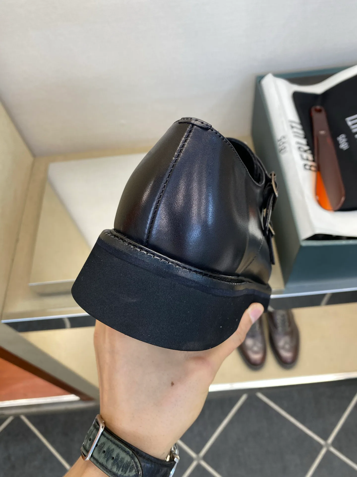 Men's Loafers And Dress Shoes BERLUTI 17971836