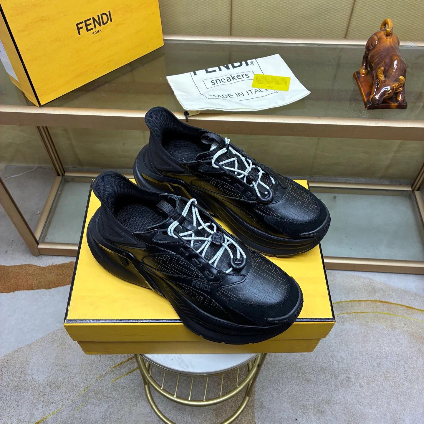 Men's Sneakers FENDI 18516340