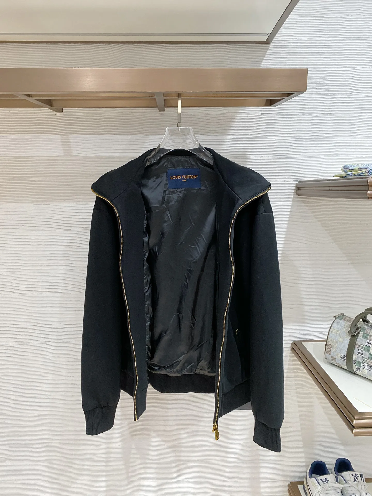 Men's Jackets And Down Jackets LOUIS VUITTON 17993453