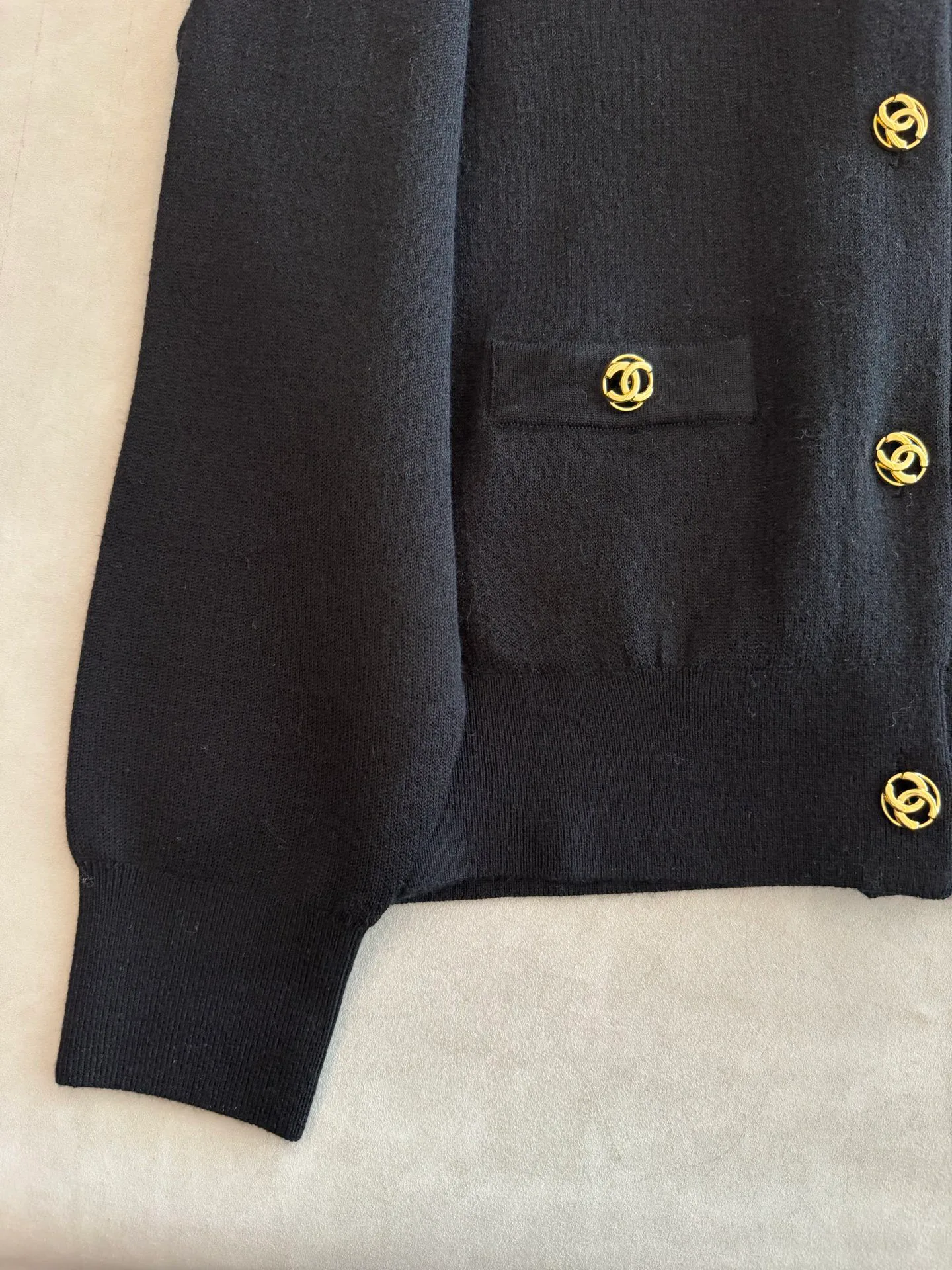 Women's Jumpers And Sweaters CHANEL 17830658