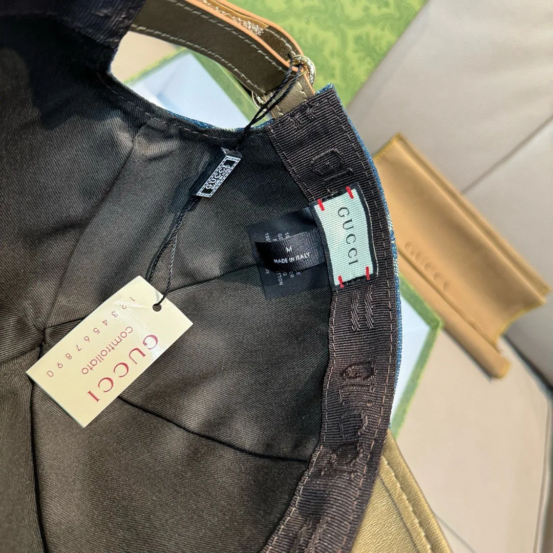 Hats GUCCI 18347099
