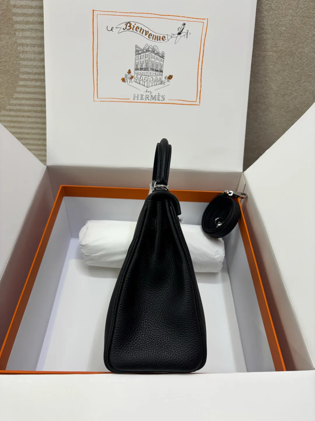 Women's Classic Handbags HERMES 17694285