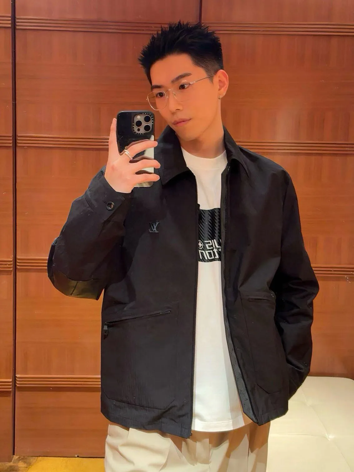 Men's Jackets And Down Jackets LOUIS VUITTON 17874928