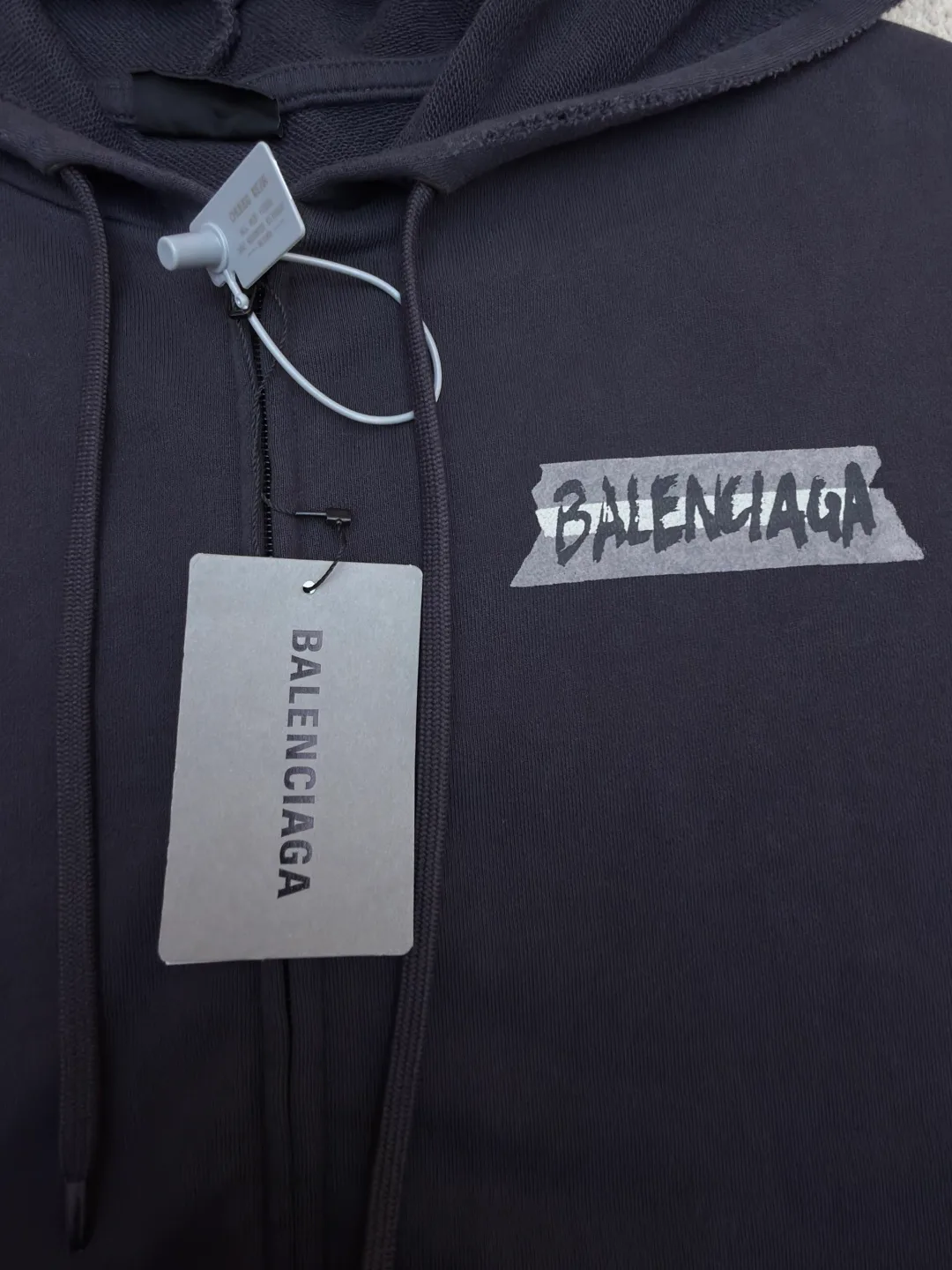 Men's Sweatshirts And Hoodies BALENCIAGA 17699436