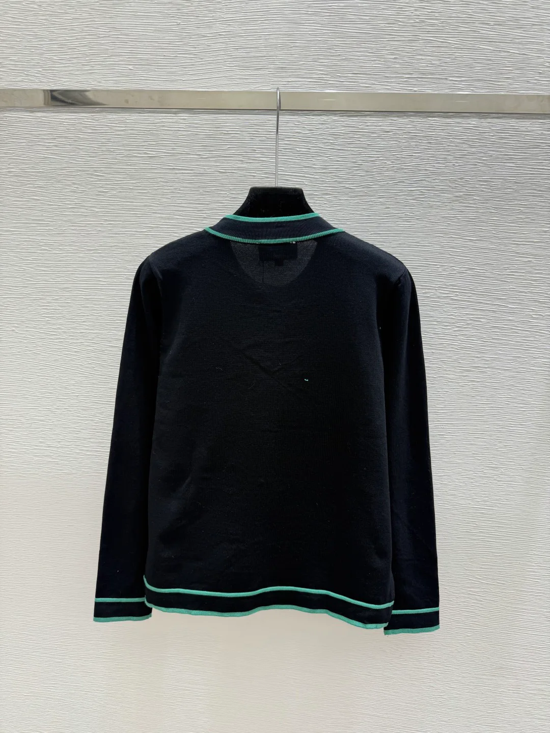Women's Jumpers And Sweaters CHANEL 18022011