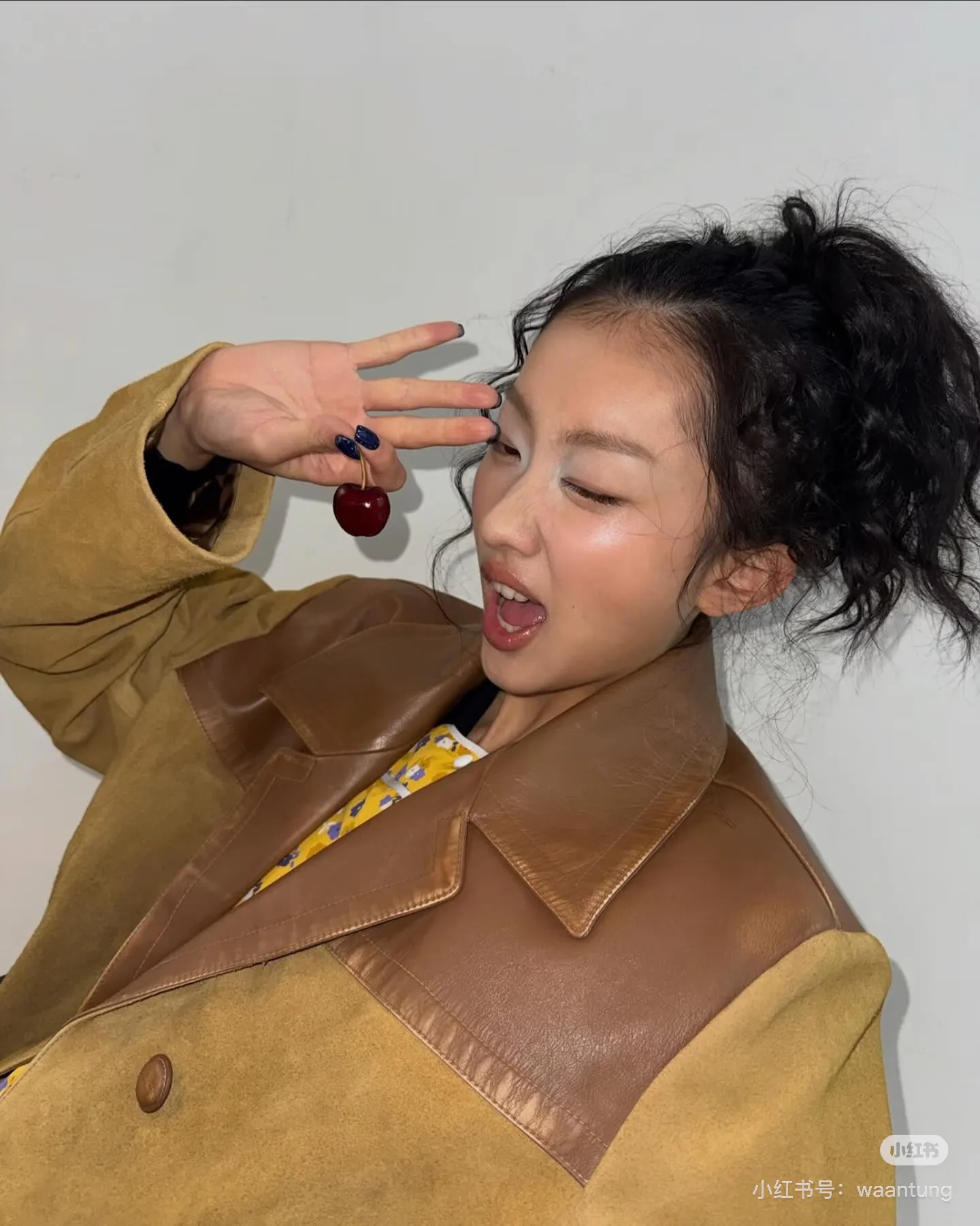 Women's Leather Jackets And Sheepskin Coats MIU MIU 18321152