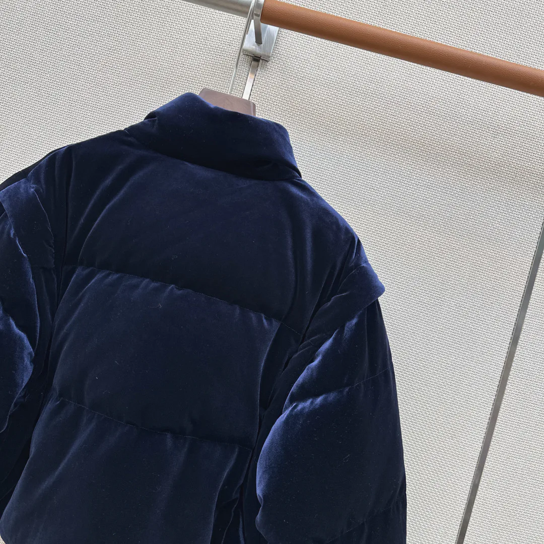 Women's Jackets And Down Jackets PRADA 18245858